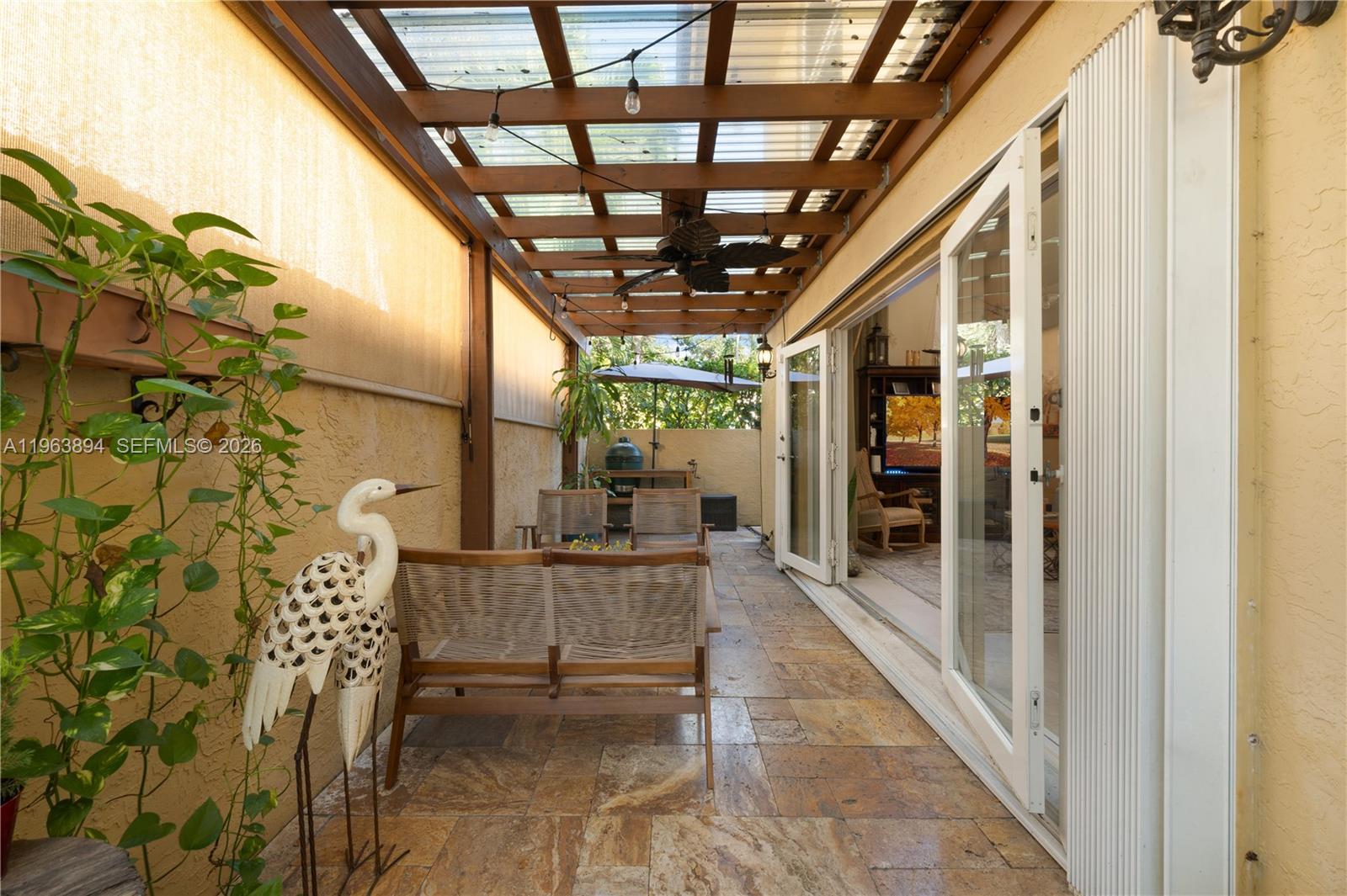 H R PEACOCKS SUB PENT HOM - Residential