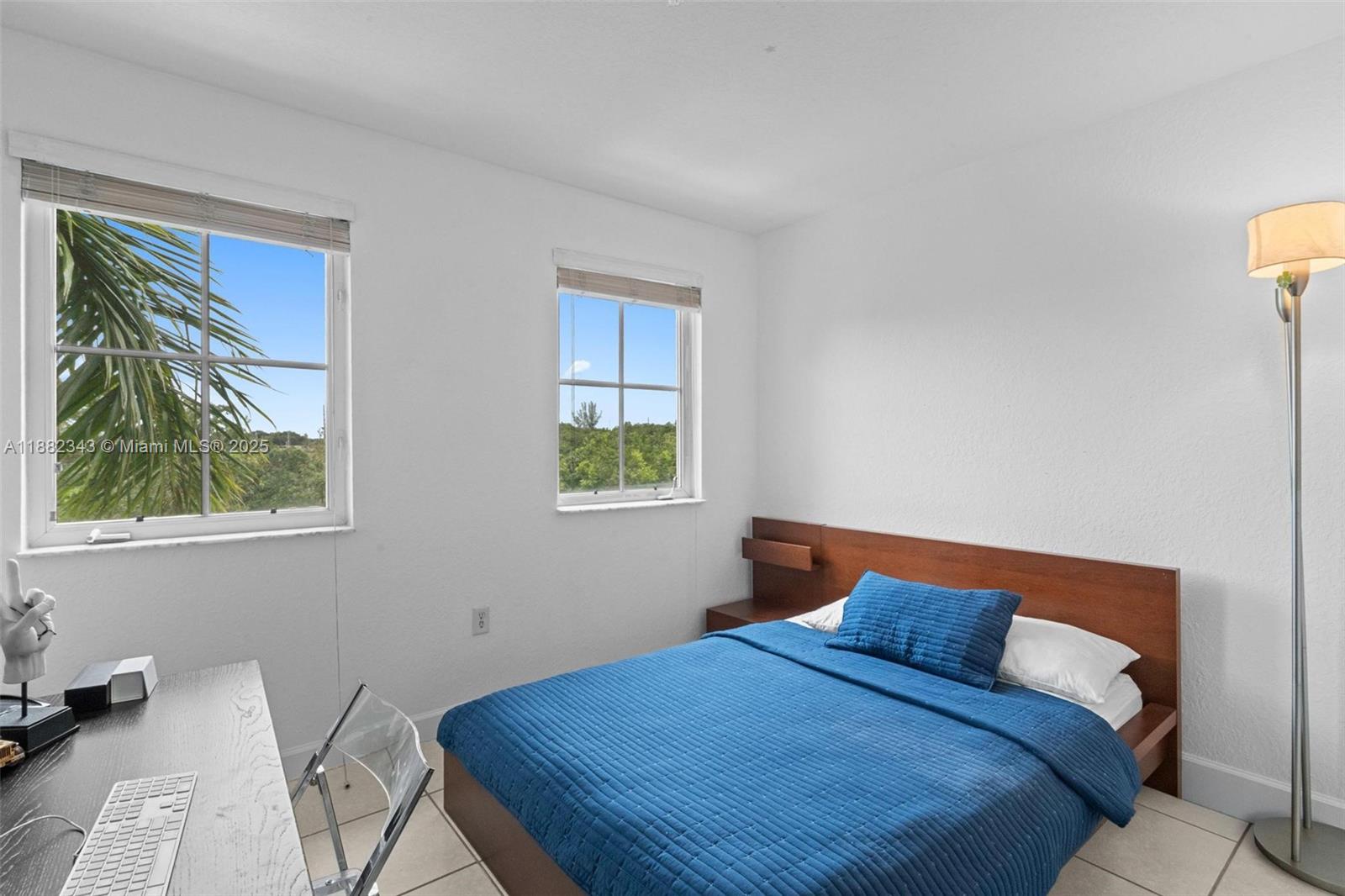 COURTYARDS FOUR CONDO - Residential