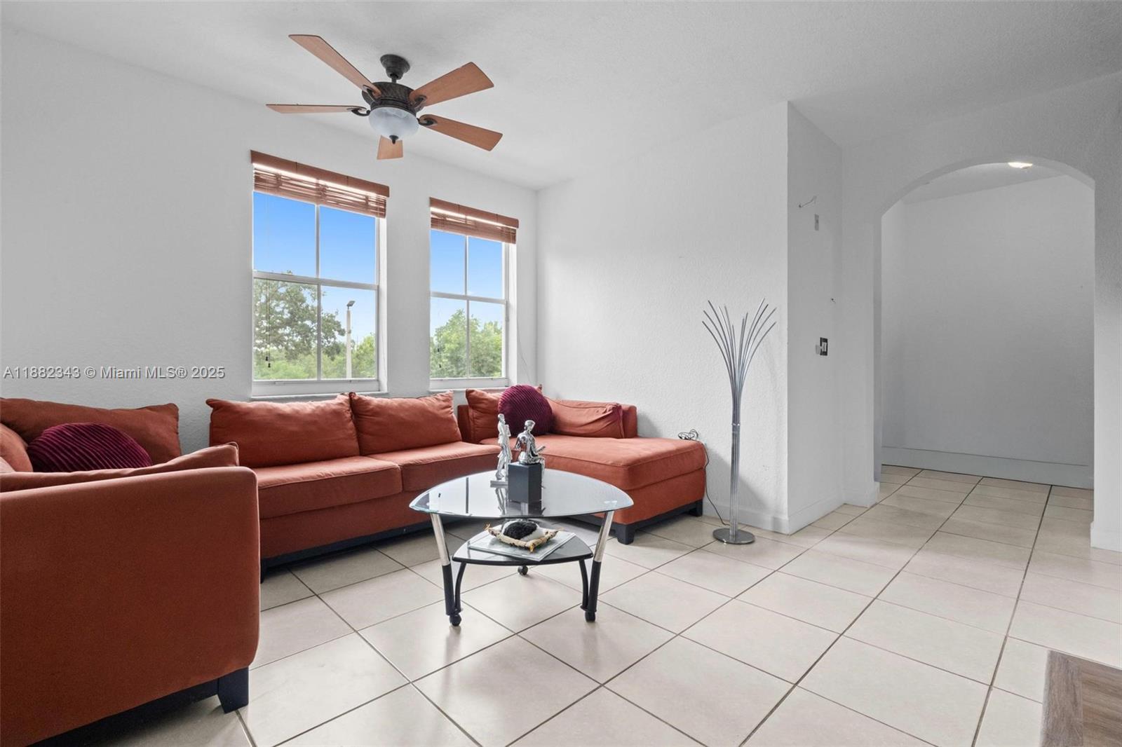 COURTYARDS FOUR CONDO - Residential