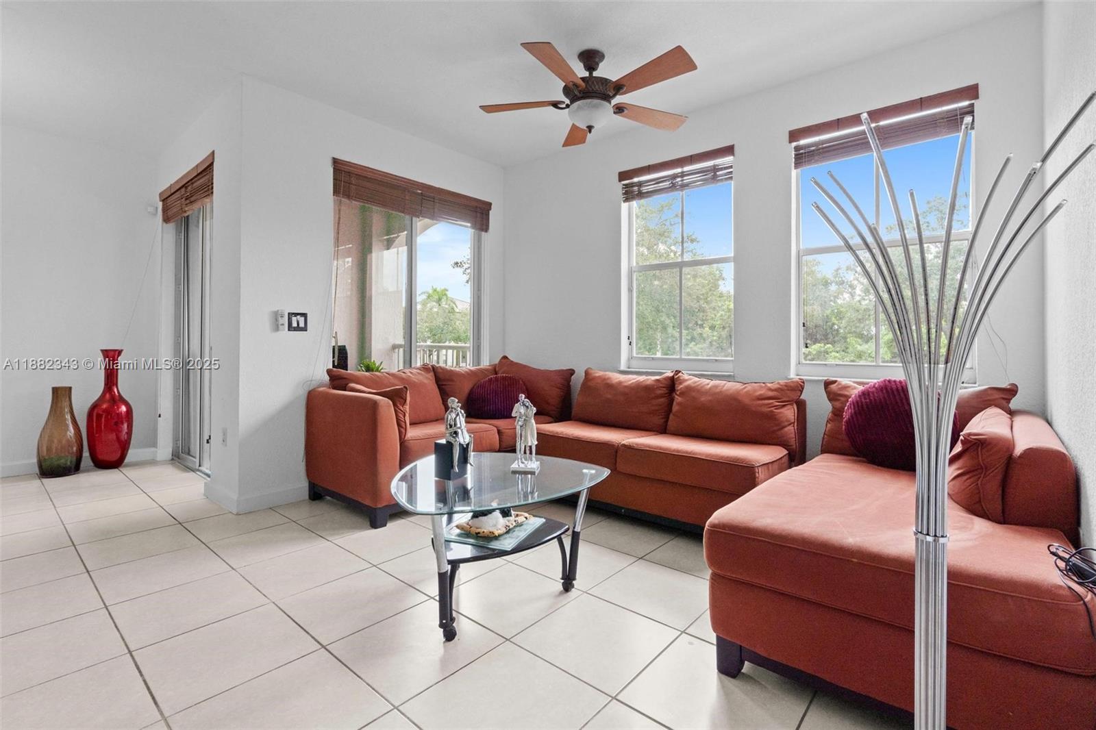 COURTYARDS FOUR CONDO - Residential