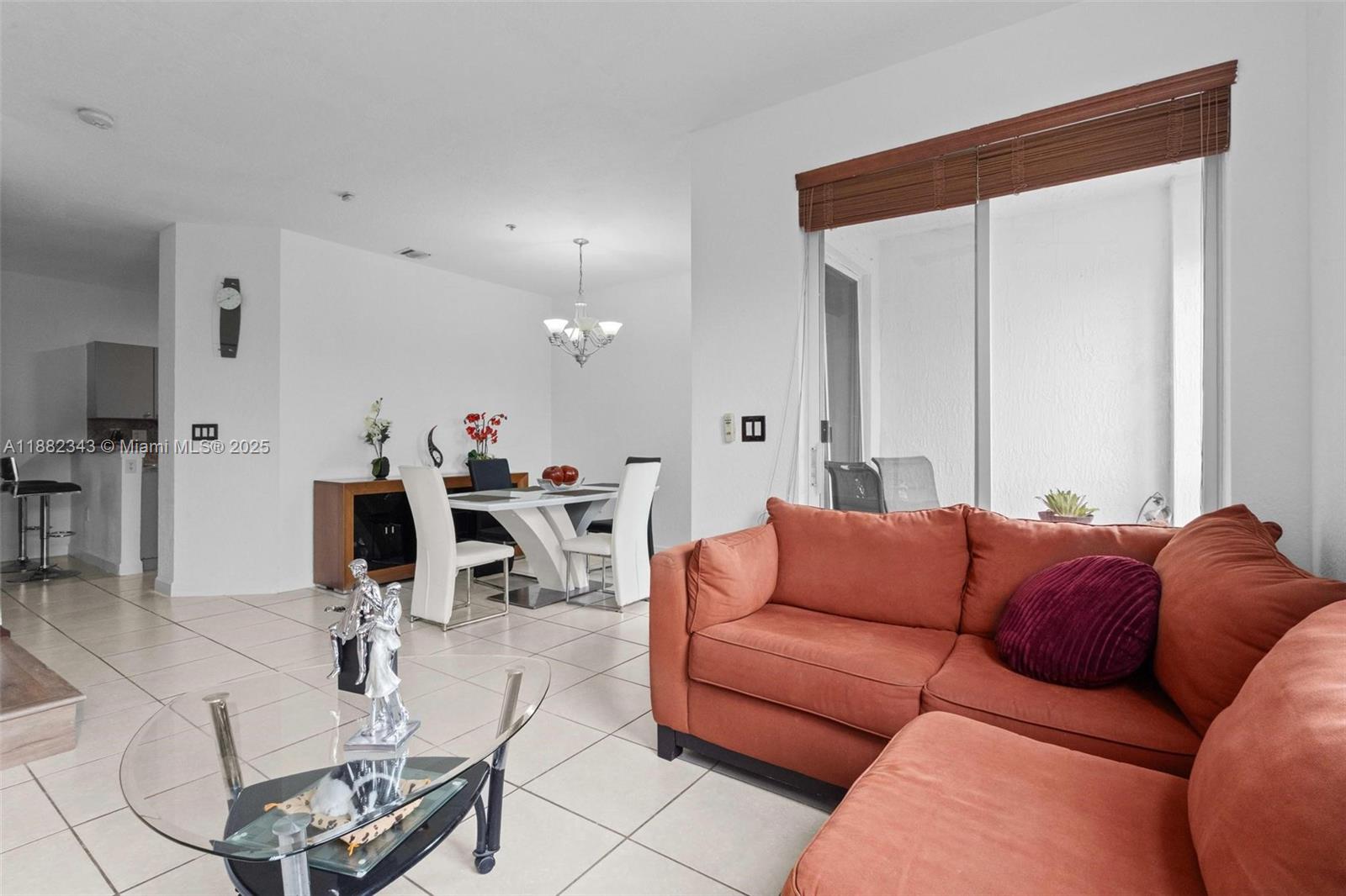 COURTYARDS FOUR CONDO - Residential