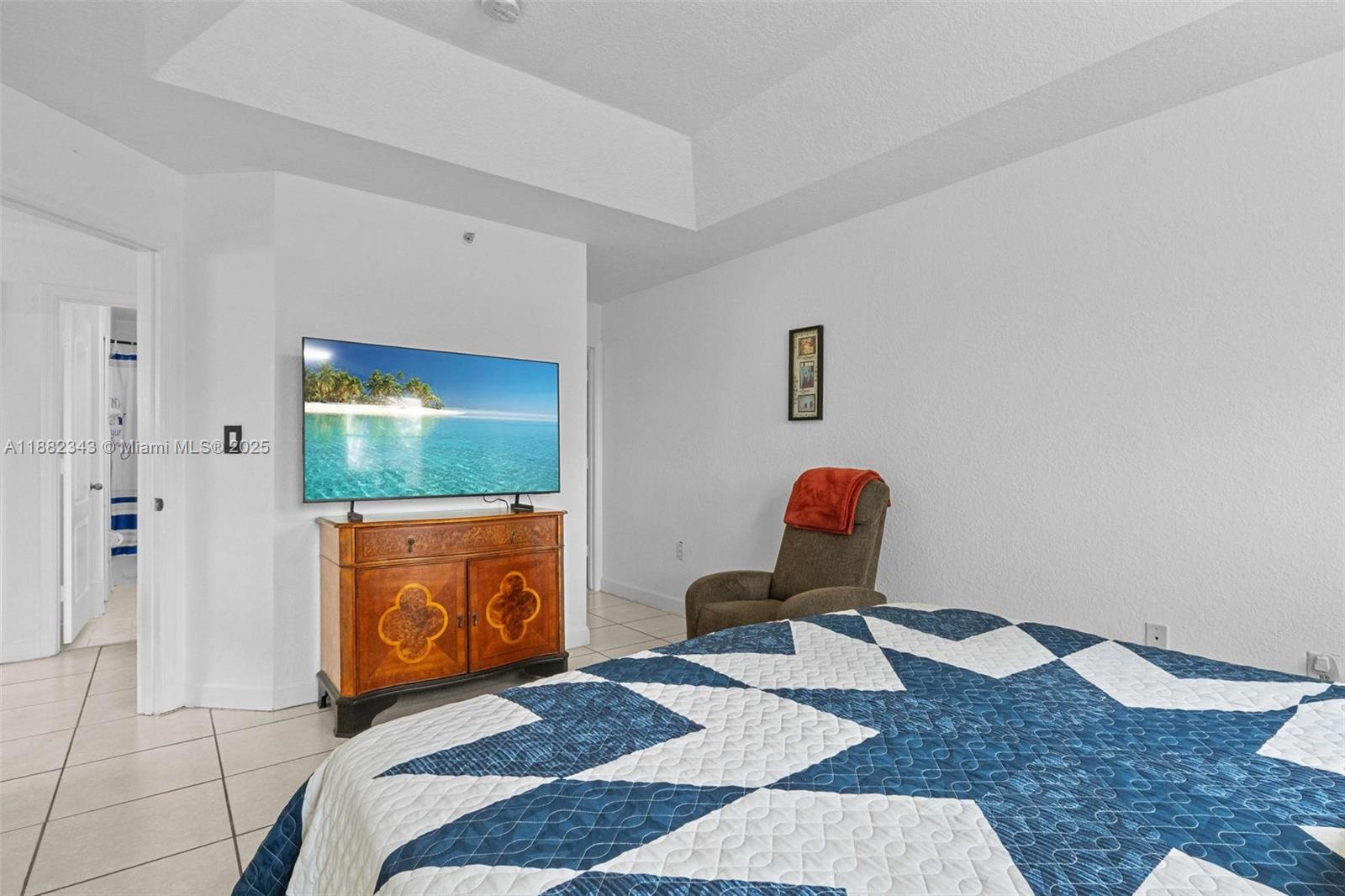 COURTYARDS FOUR CONDO - Residential