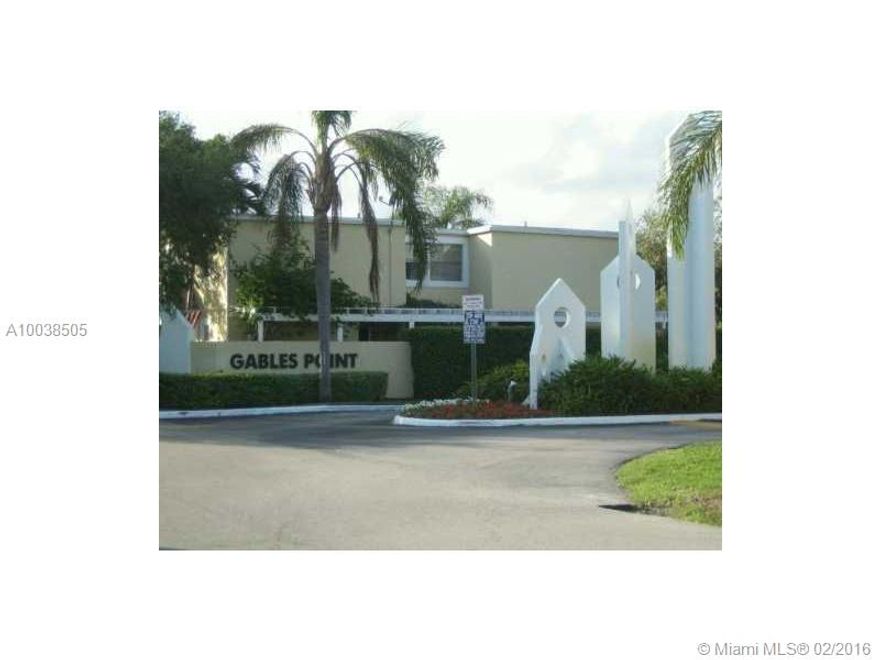 REMODELED 2 BR TOWNHOUSE. 2.5 BATHS. NEW AC, NEW BATH VANITIES. BEAUTIFUL PRIVATE PATIO. GREAT COMMUNITY AMENITIES. GREAT LOCATION. BUILDING #4535 UNTI #7