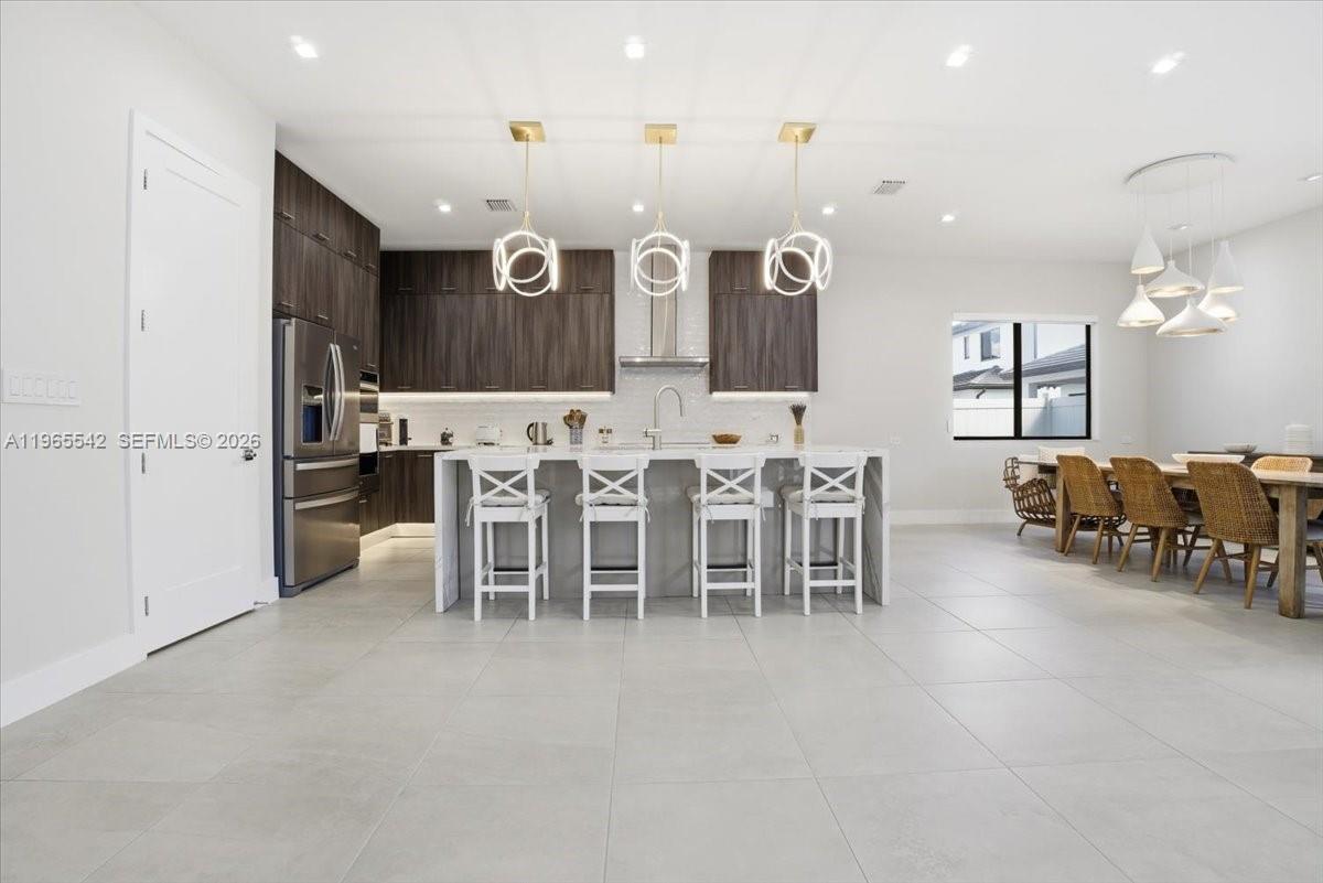 DOWNTOWN DORAL SOUTH PHAS - Residential