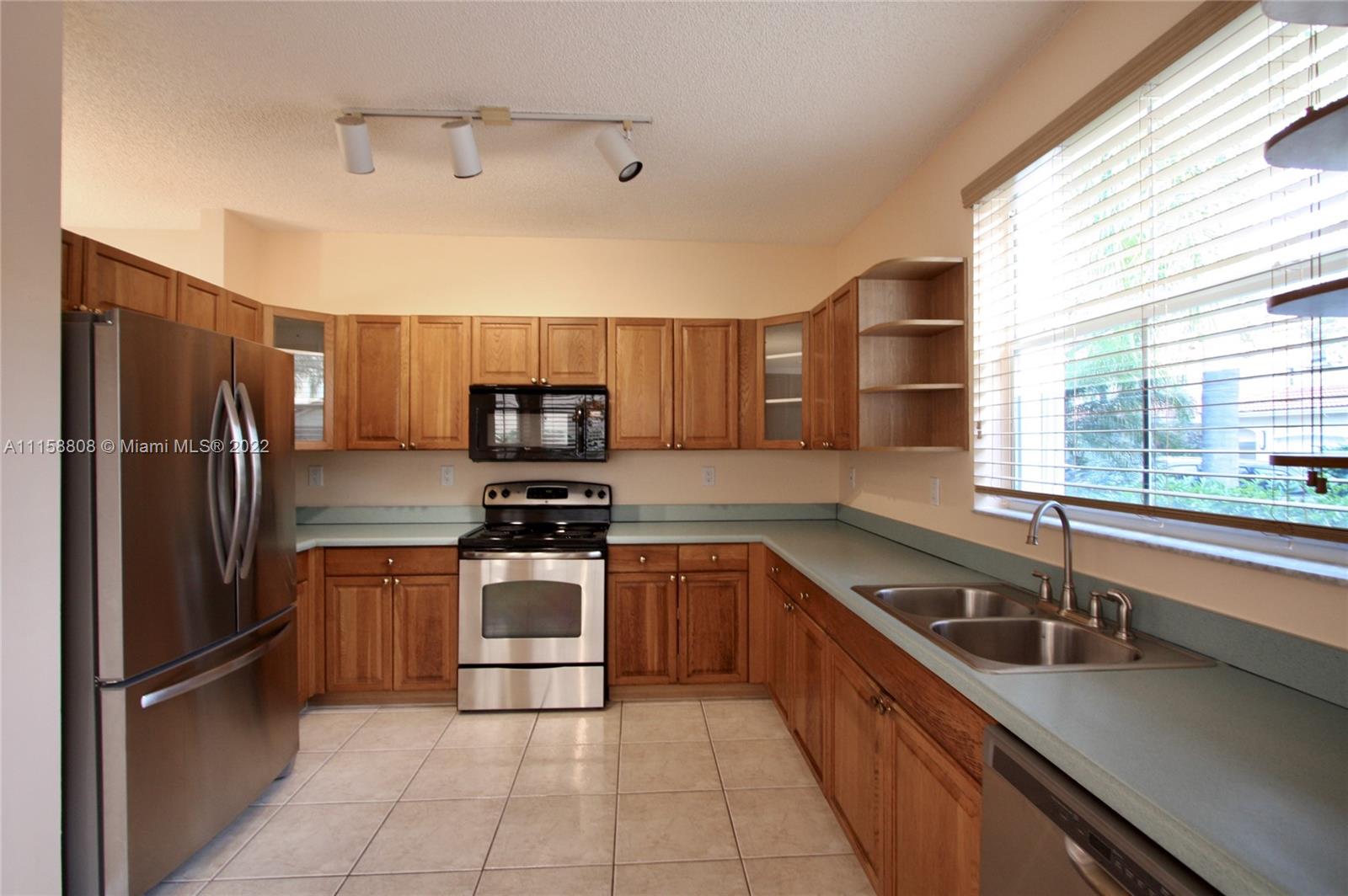 West Lake Village - Residential