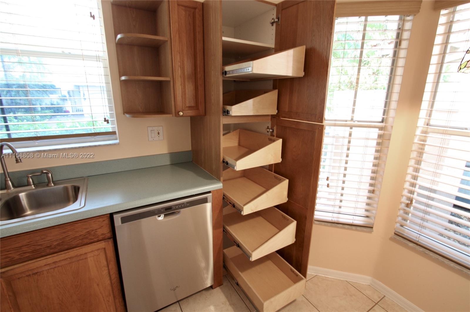 West Lake Village - Residential