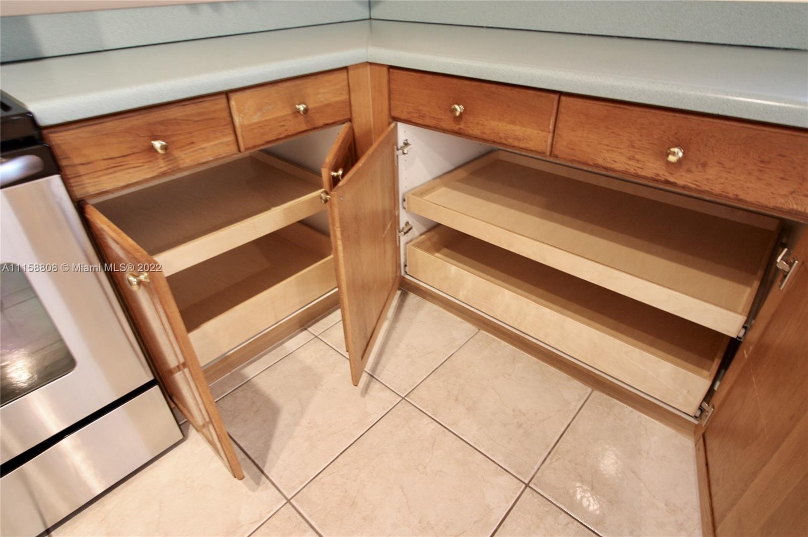 West Lake Village - Residential