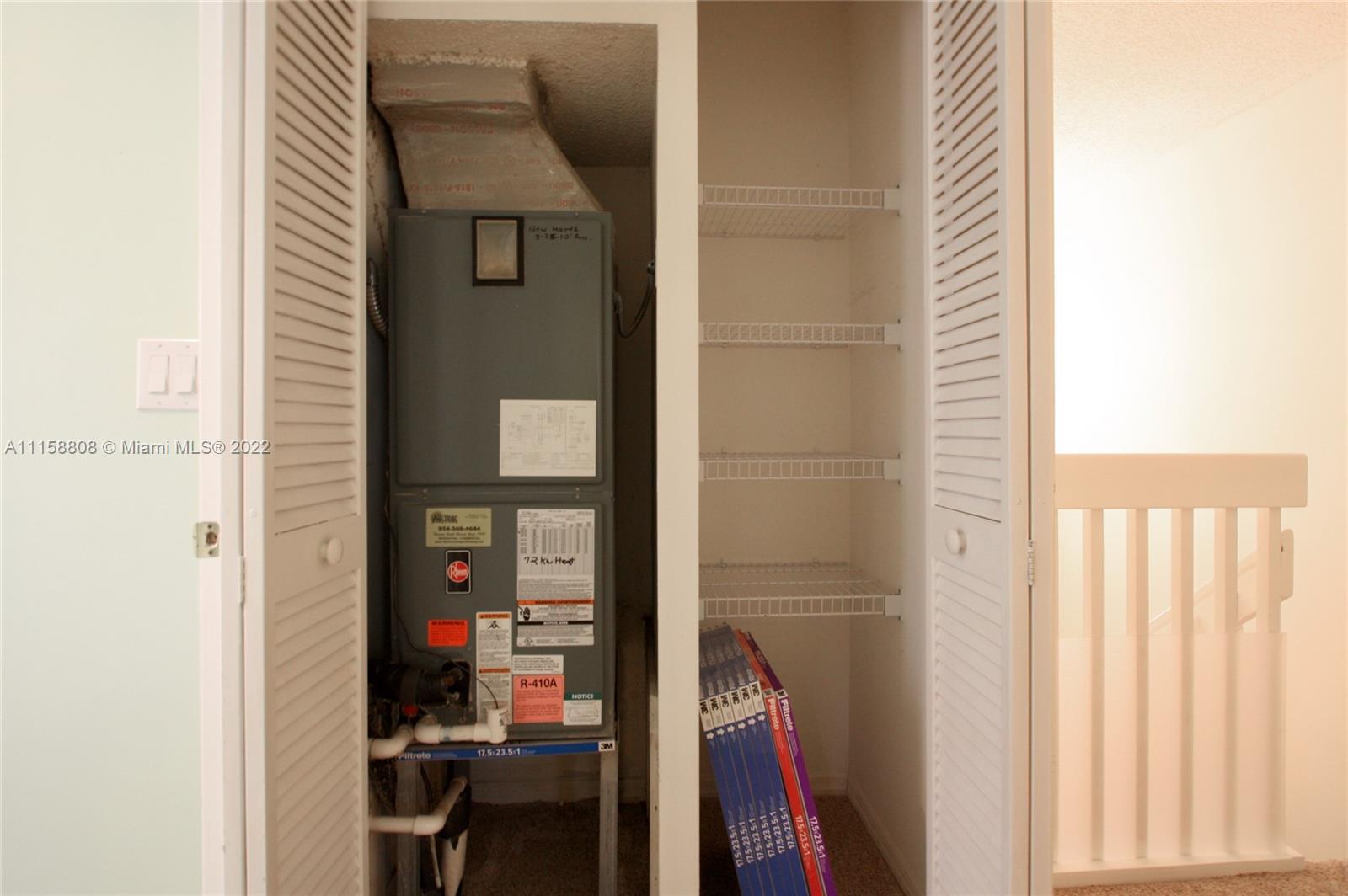 West Lake Village - Residential