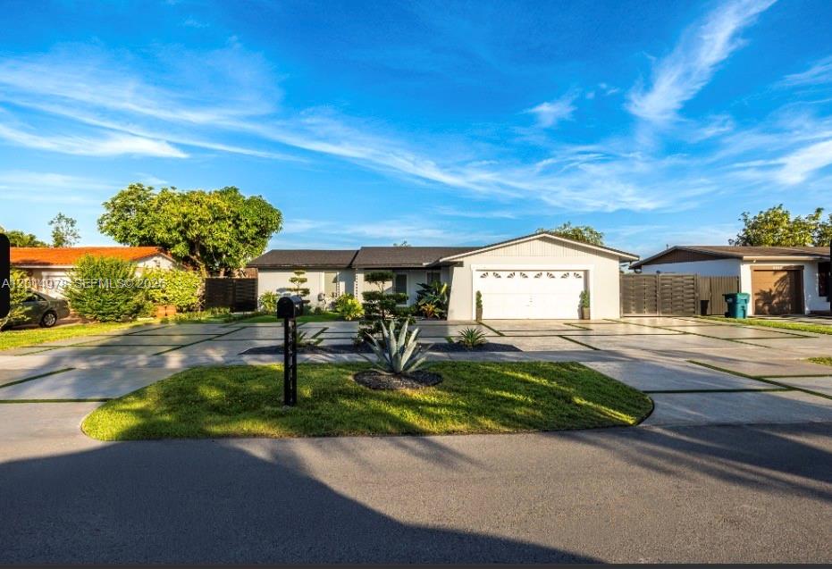 7541 SW 135th Ave, Miami FL 33183