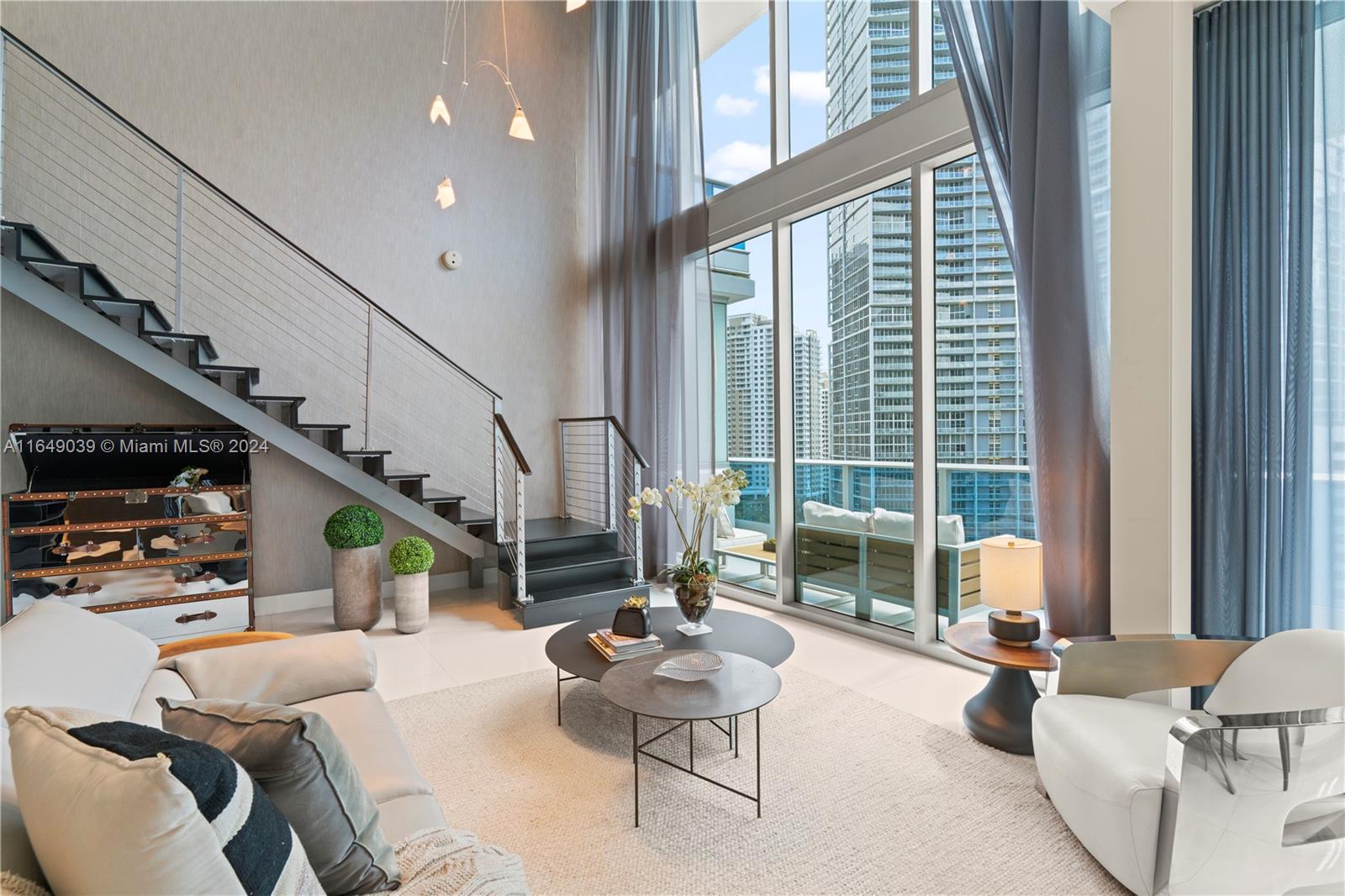 200 Biscayne Boulevard Way 1407