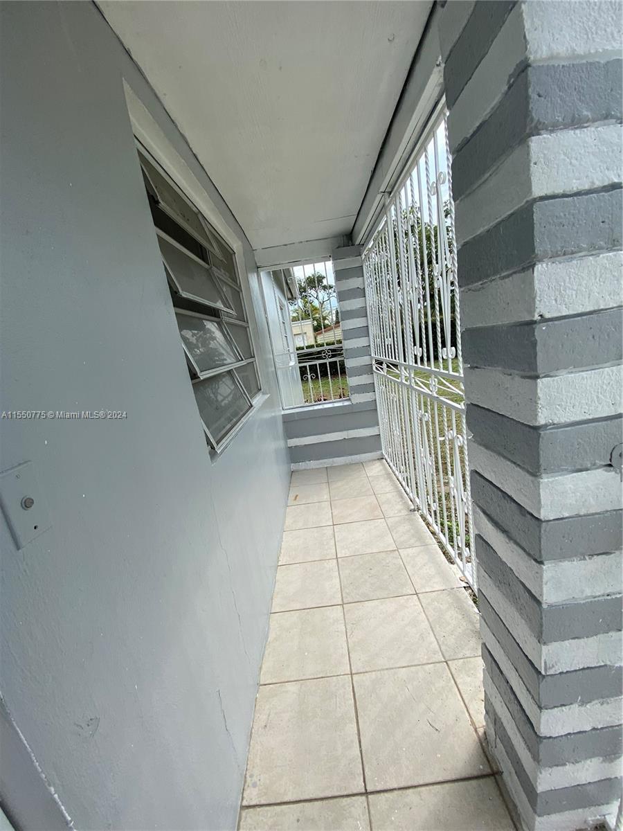 BISCAYNE GARDENS SEC F PT - Residential Lease