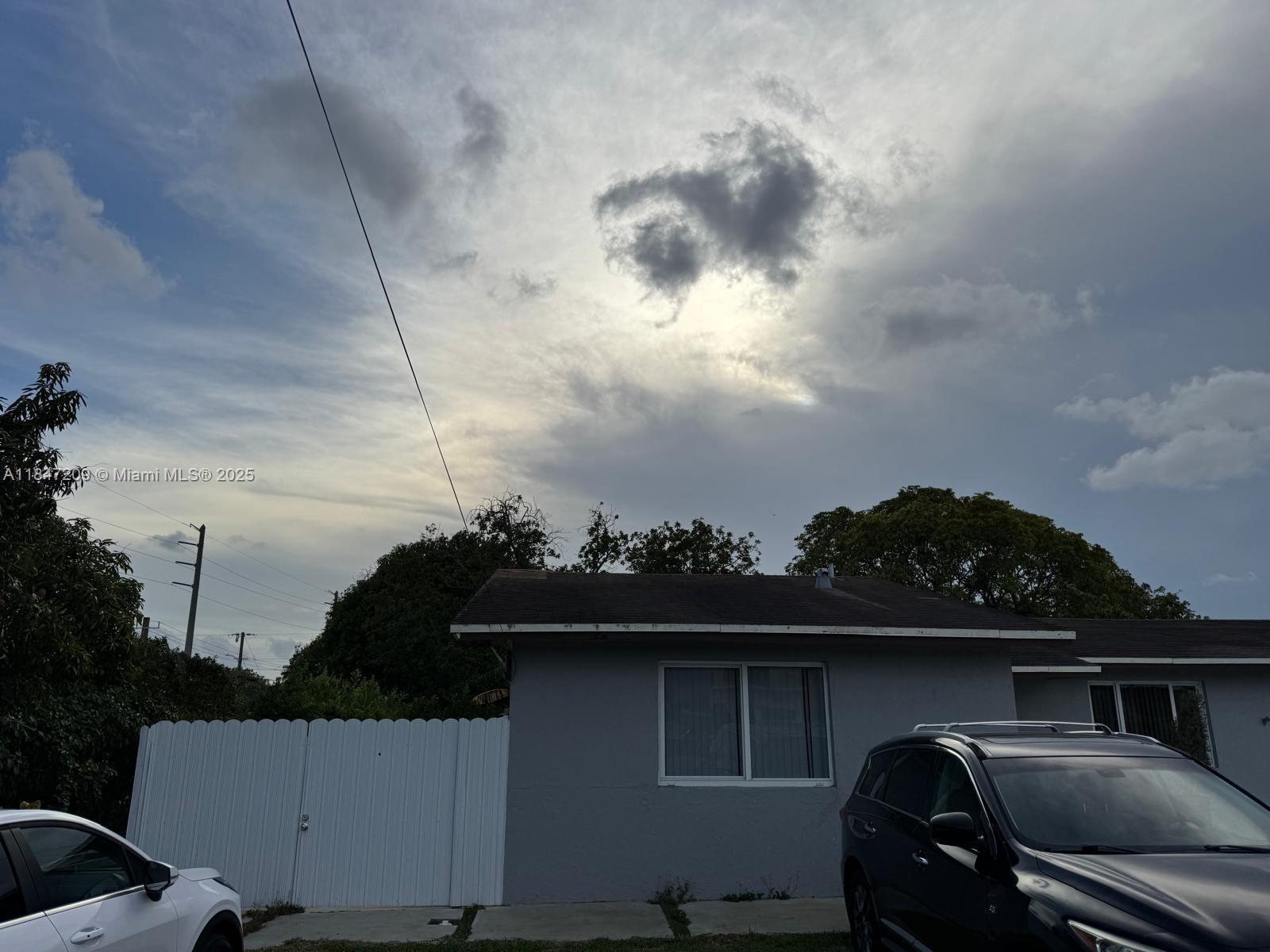 2330 W 6th Ct, Hialeah, FL, 33010/$725,000 2 2330 W 6th Ct