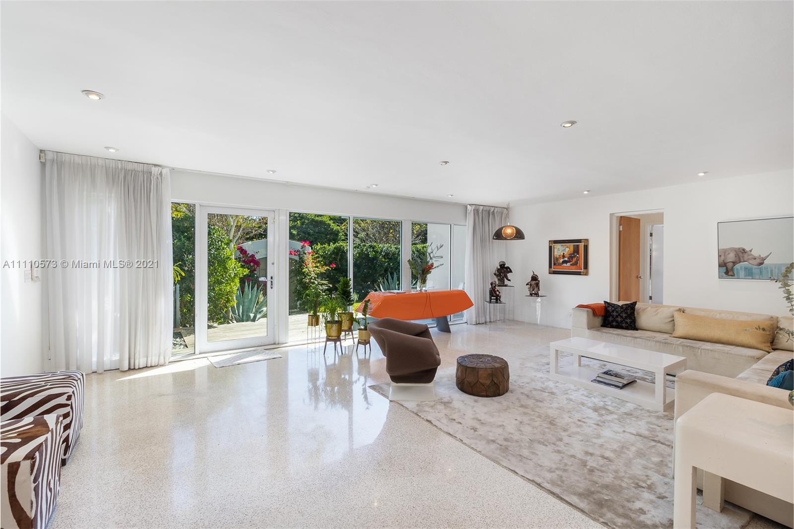 FLAMINGO TERRACE EXTENSIO - Residential