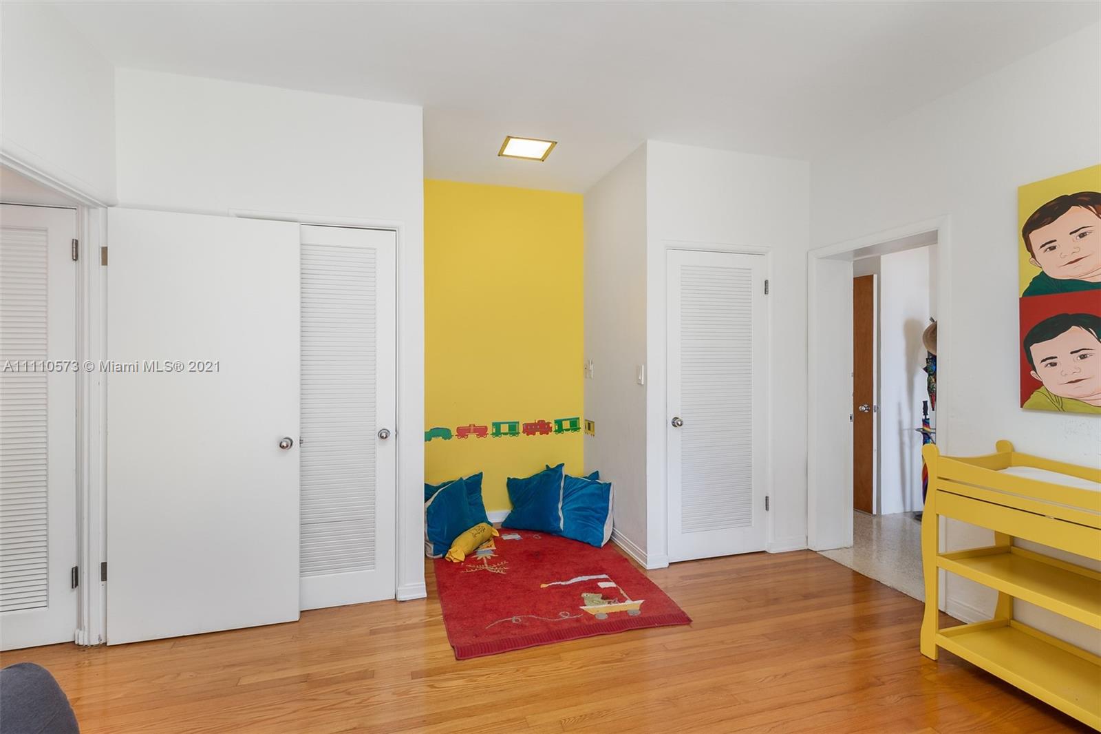 FLAMINGO TERRACE EXTENSIO - Residential