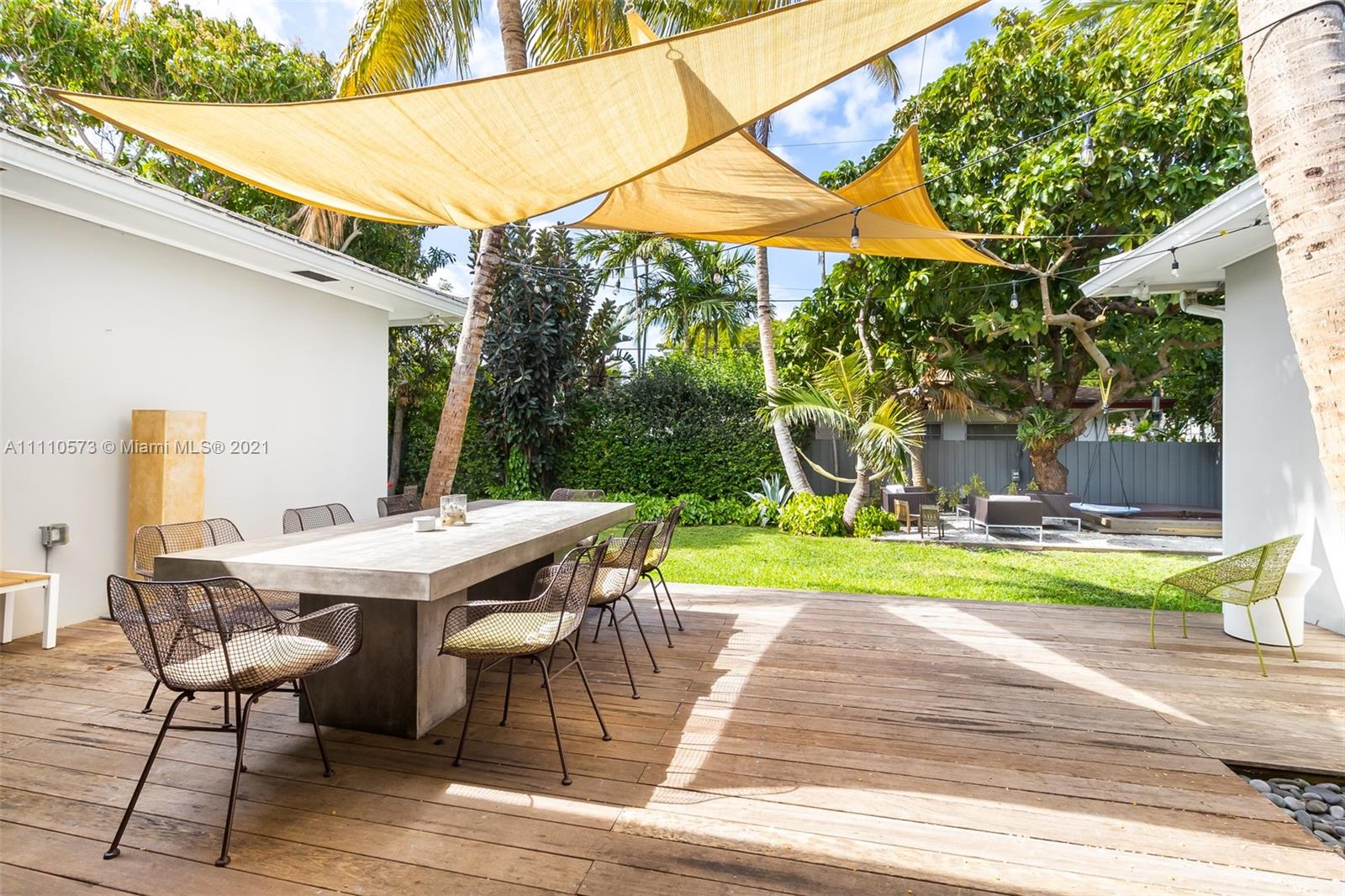 FLAMINGO TERRACE EXTENSIO - Residential