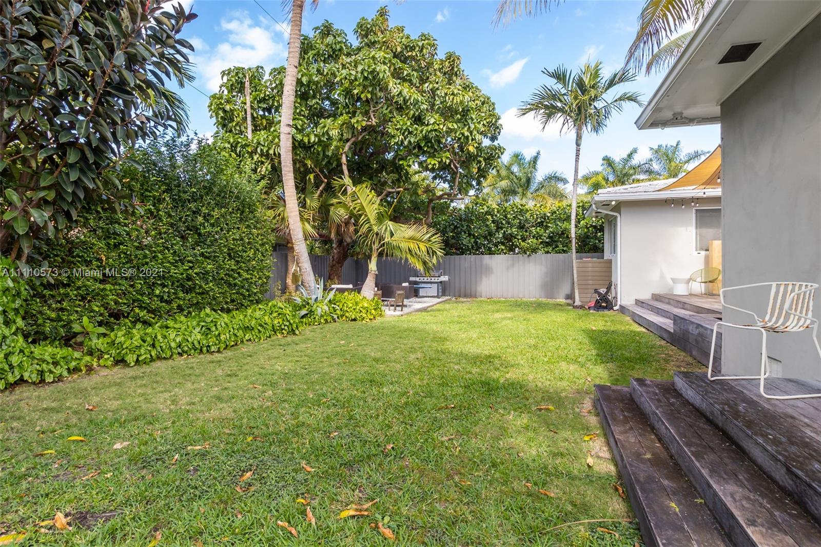 FLAMINGO TERRACE EXTENSIO - Residential