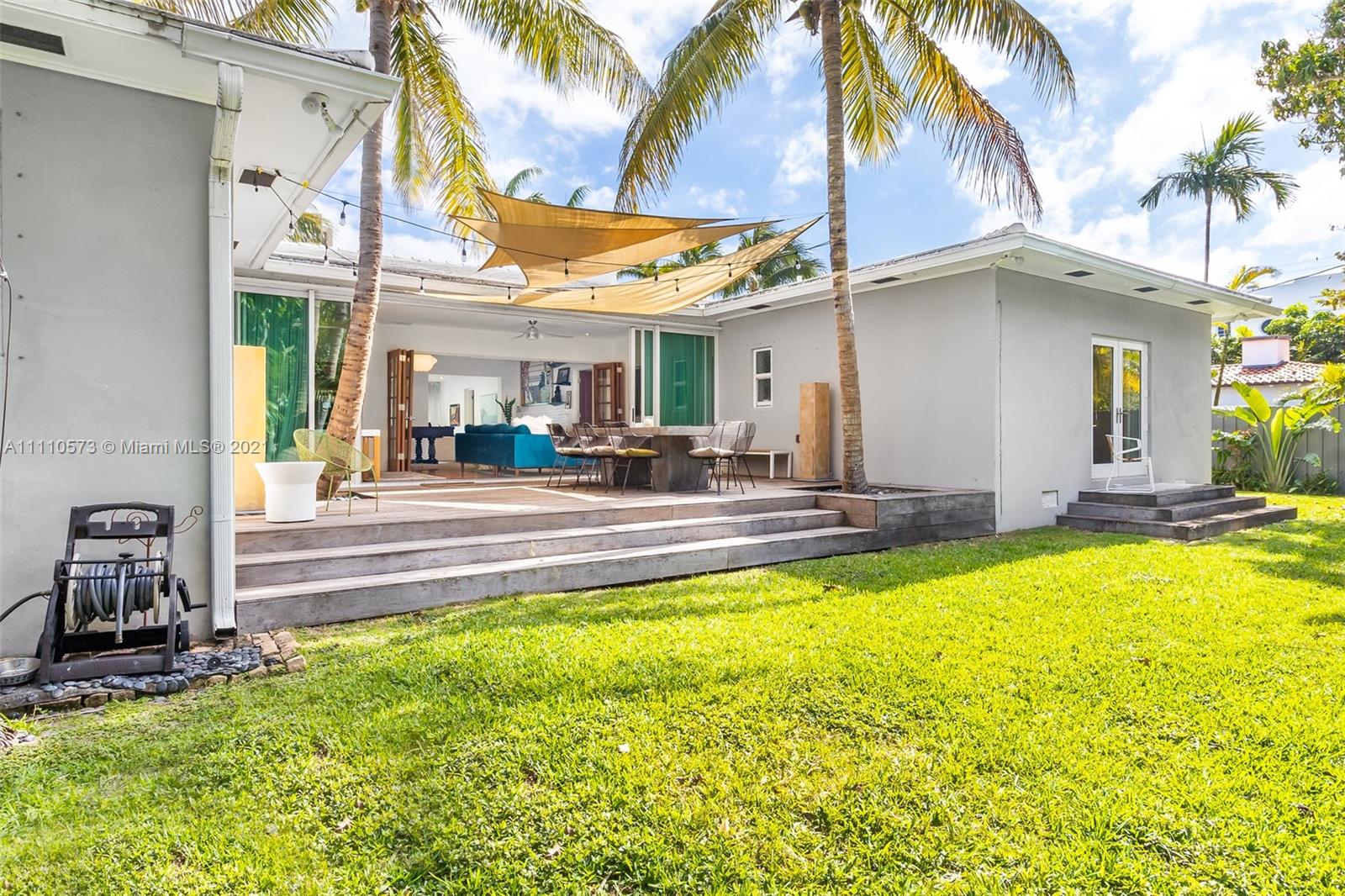 FLAMINGO TERRACE EXTENSIO - Residential