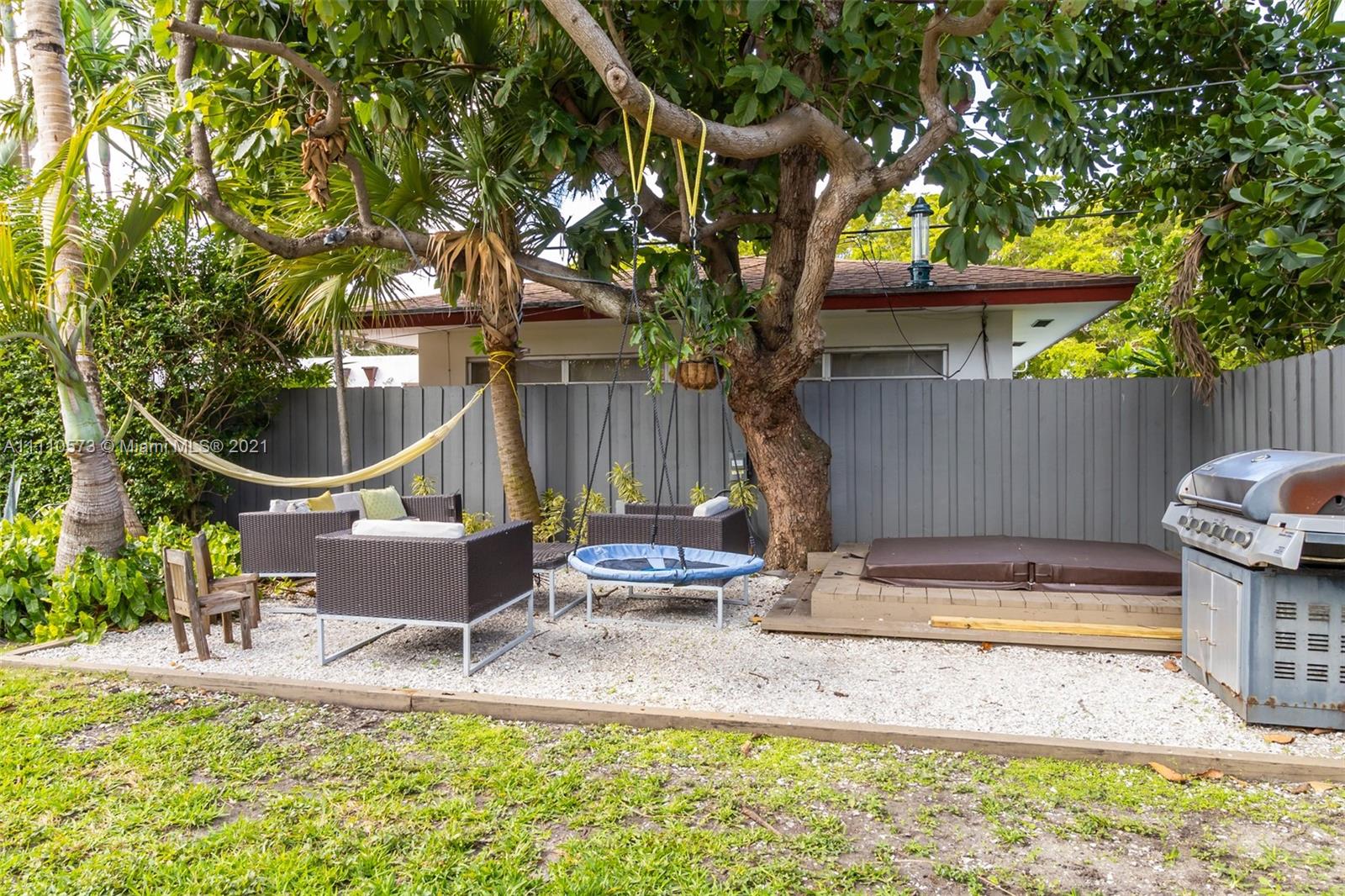 FLAMINGO TERRACE EXTENSIO - Residential