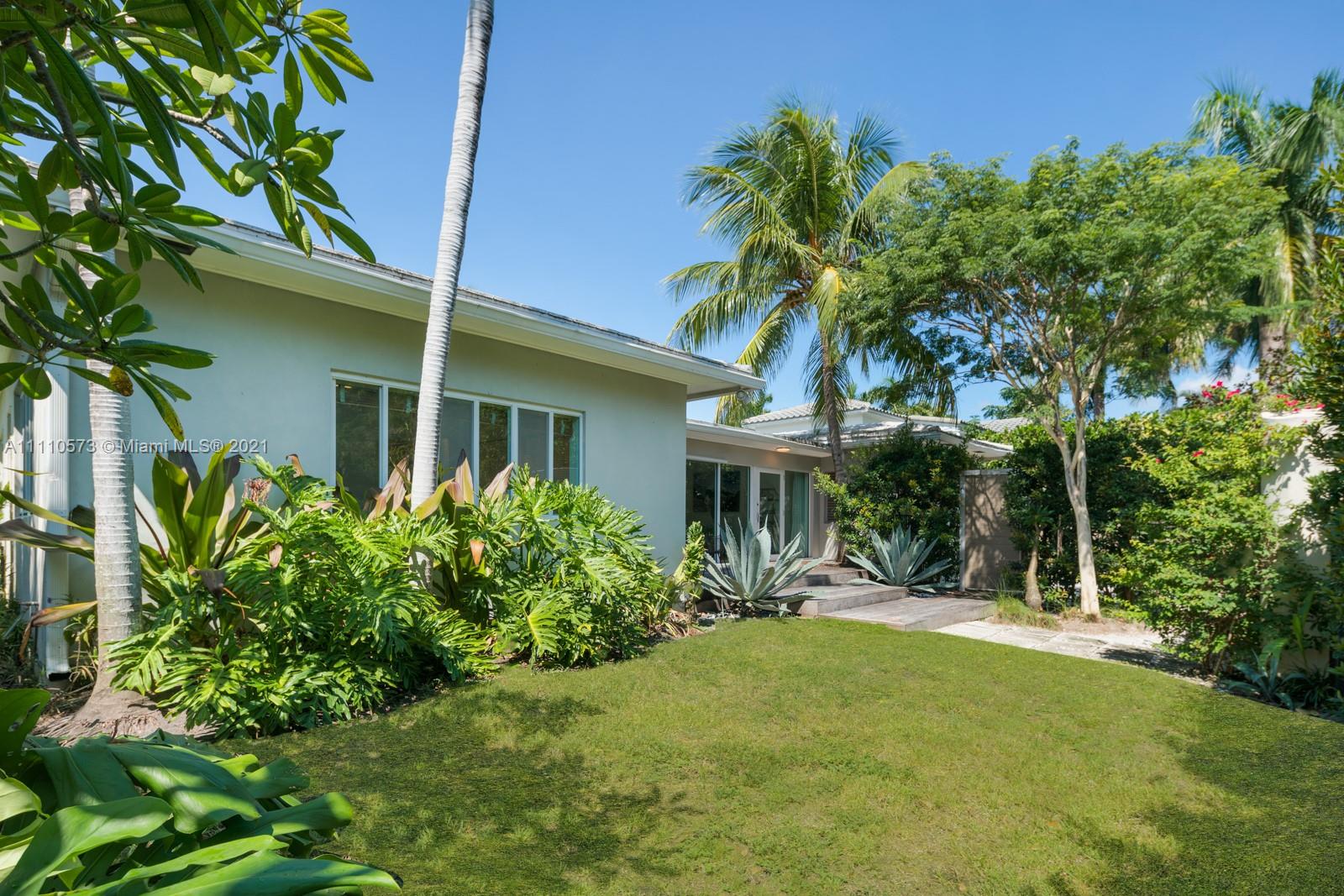 FLAMINGO TERRACE EXTENSIO - Residential