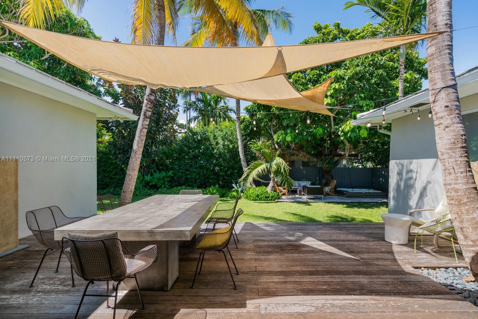 FLAMINGO TERRACE EXTENSIO - Residential