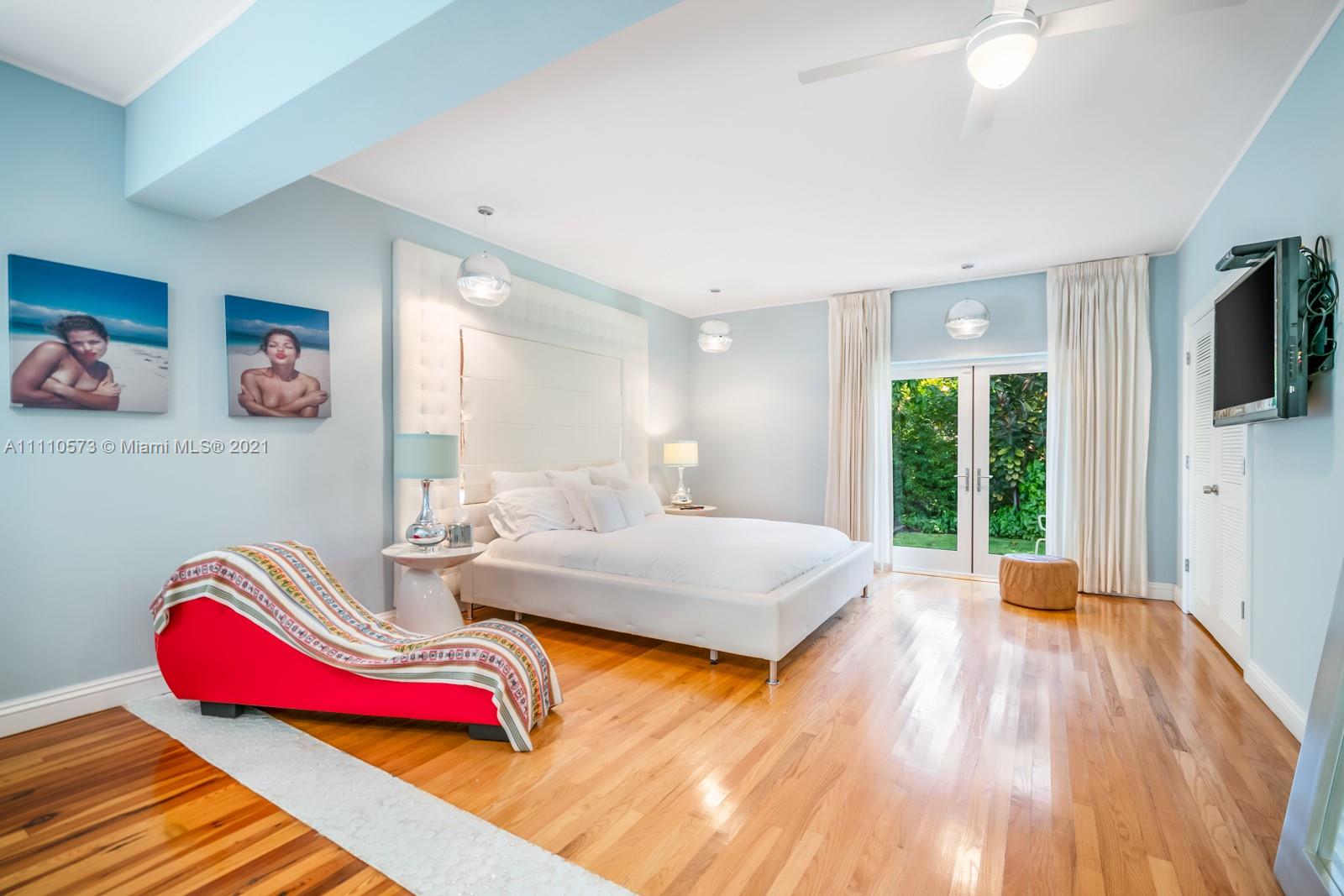 FLAMINGO TERRACE EXTENSIO - Residential