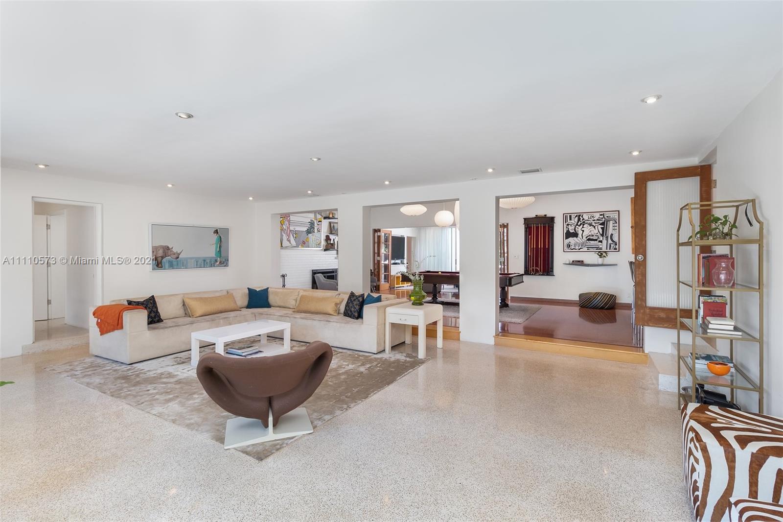 FLAMINGO TERRACE EXTENSIO - Residential