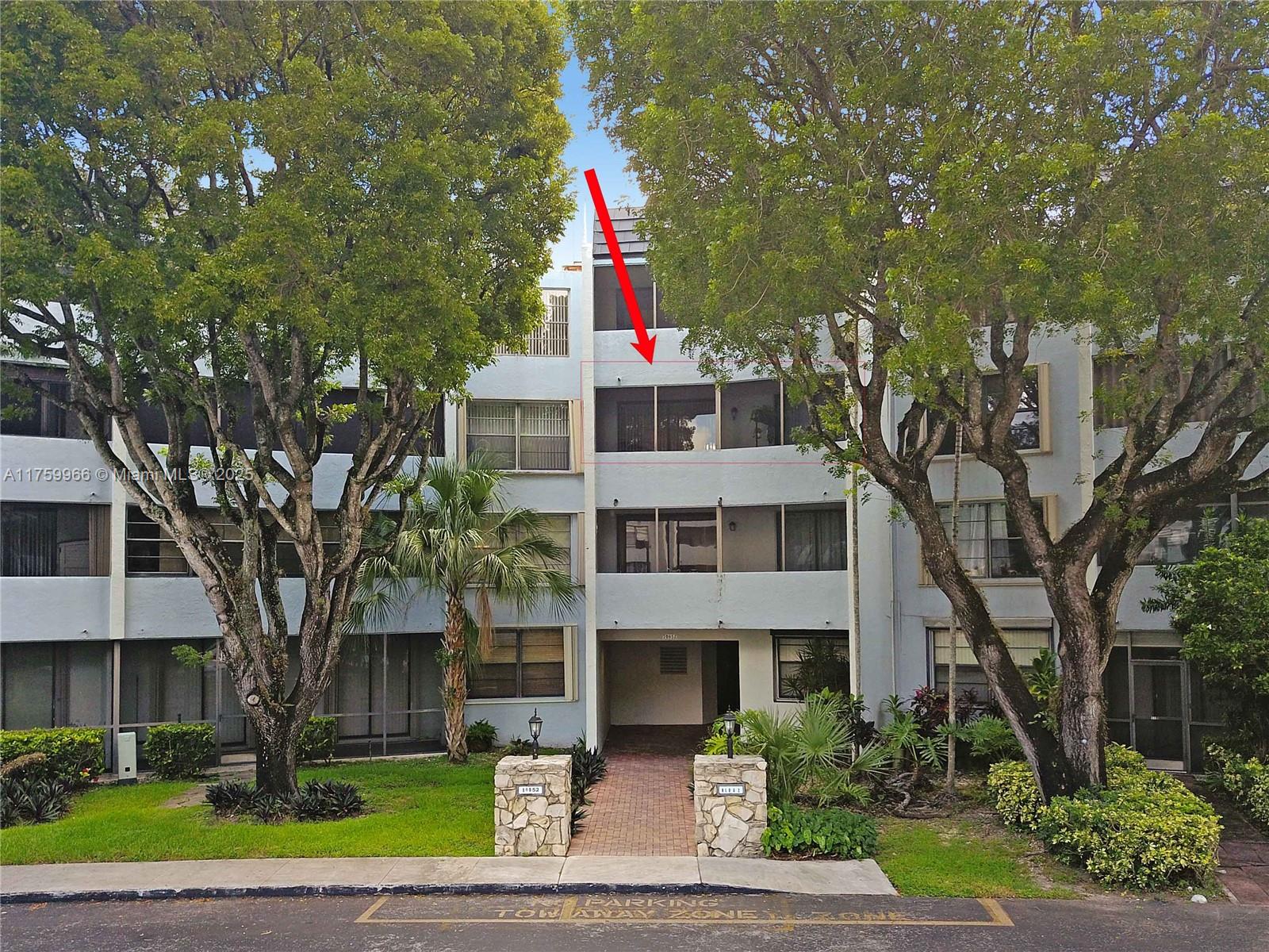 KENDALL GATE CONDO - Residential