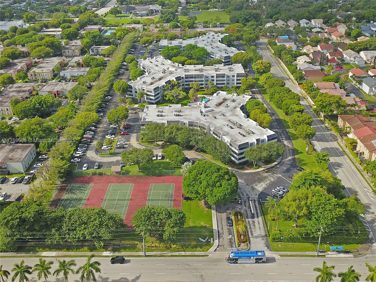 KENDALL GATE CONDO - Residential