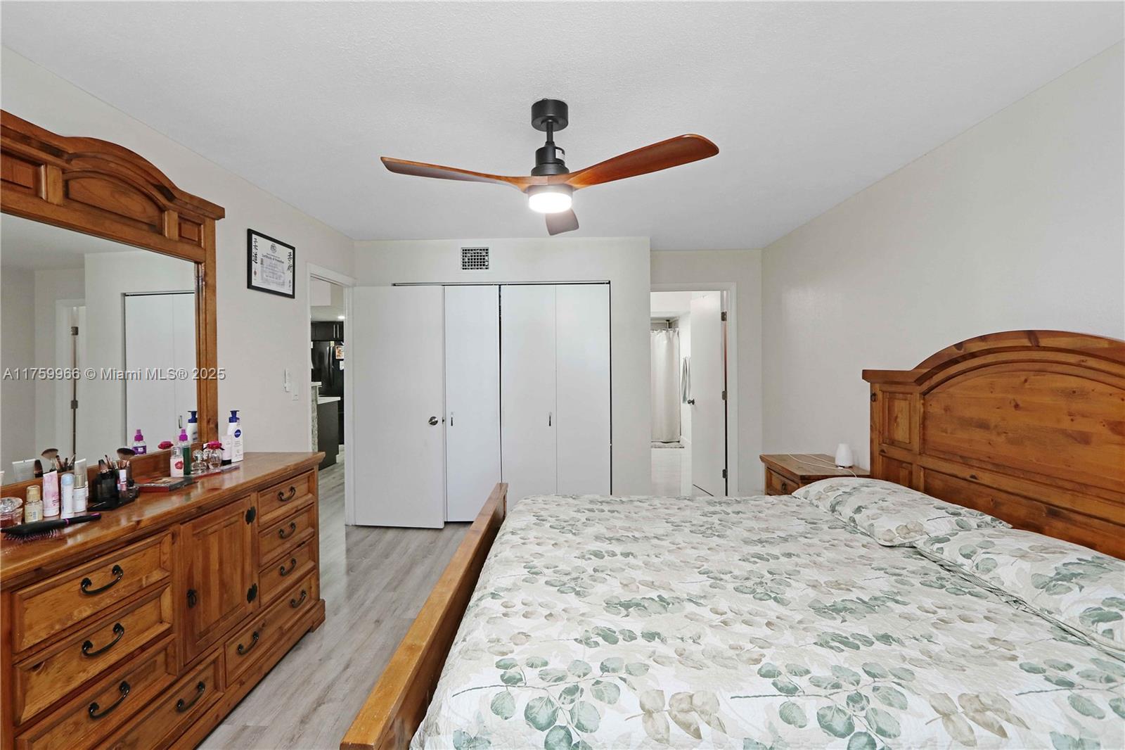 KENDALL GATE CONDO - Residential
