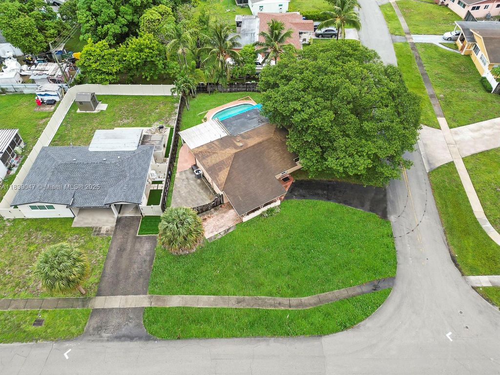 Photo of 2812 SW 65th Ave, Miramar, FL 33023 (MLS # A11839047)