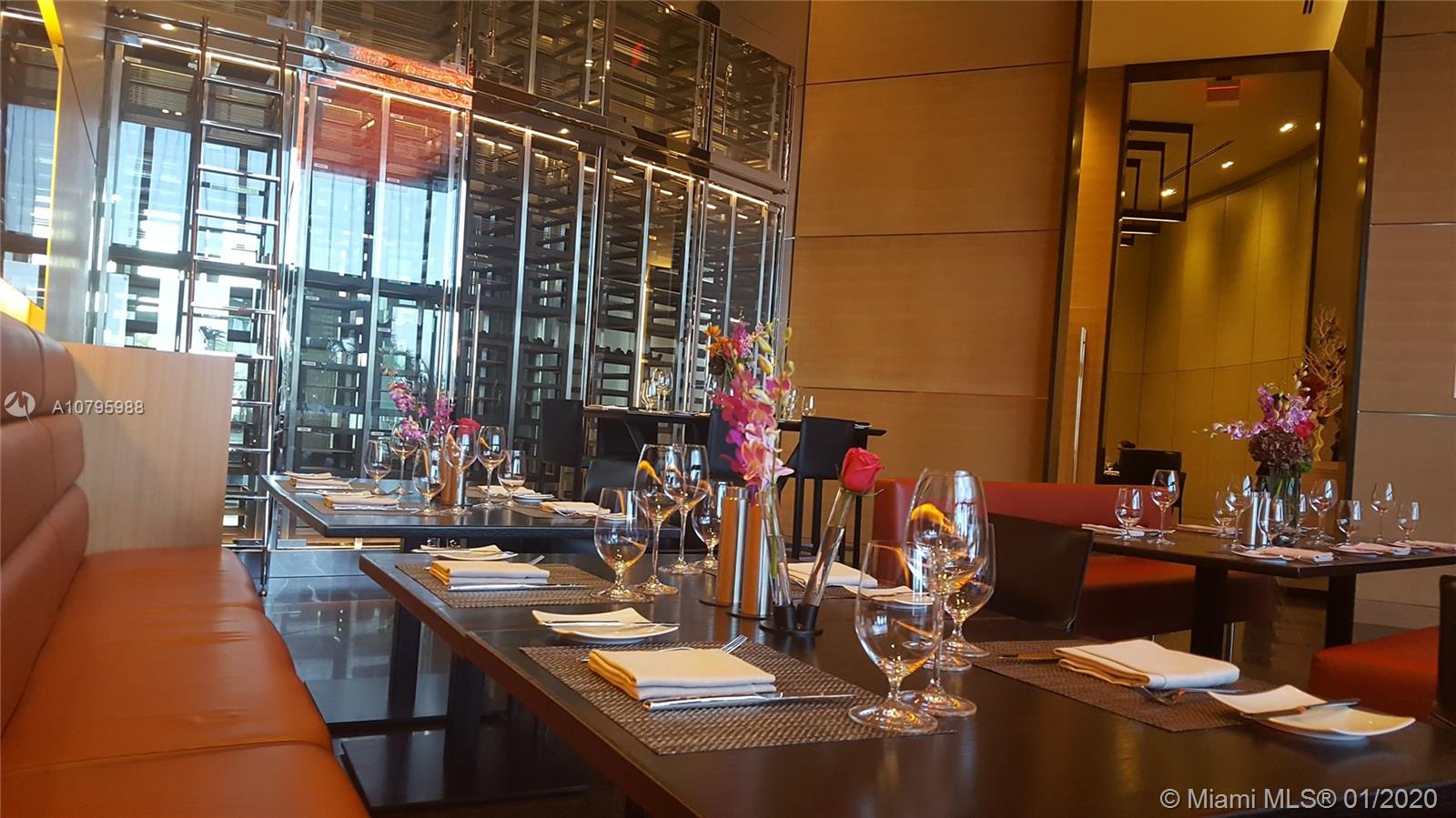 18555 COLLINS AVENUE COND - Residential