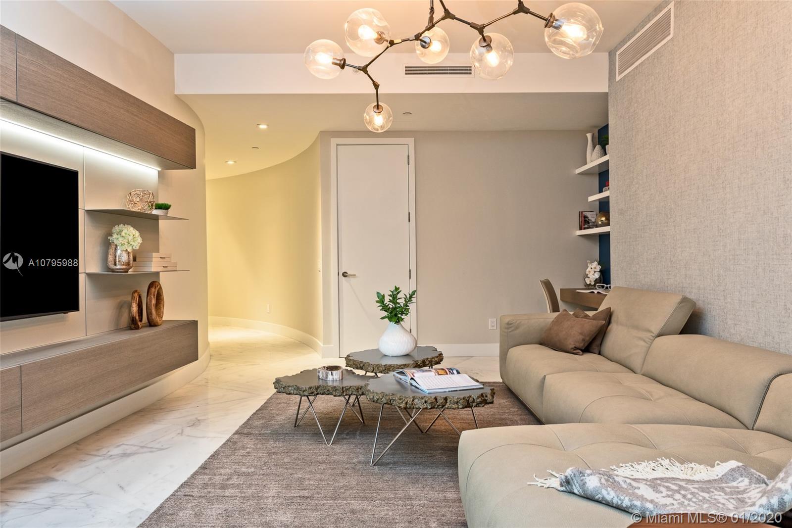 18555 COLLINS AVENUE COND - Residential