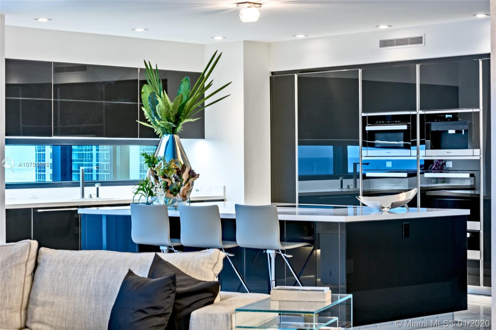 18555 COLLINS AVENUE COND - Residential