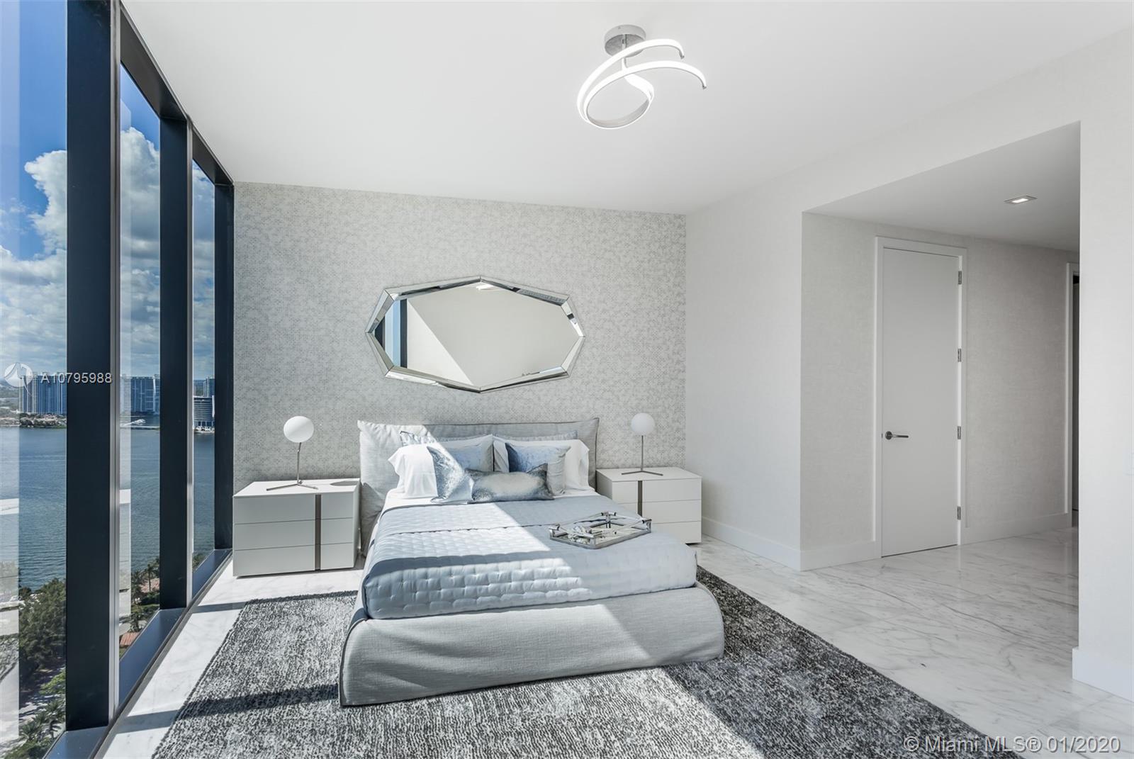 18555 COLLINS AVENUE COND - Residential