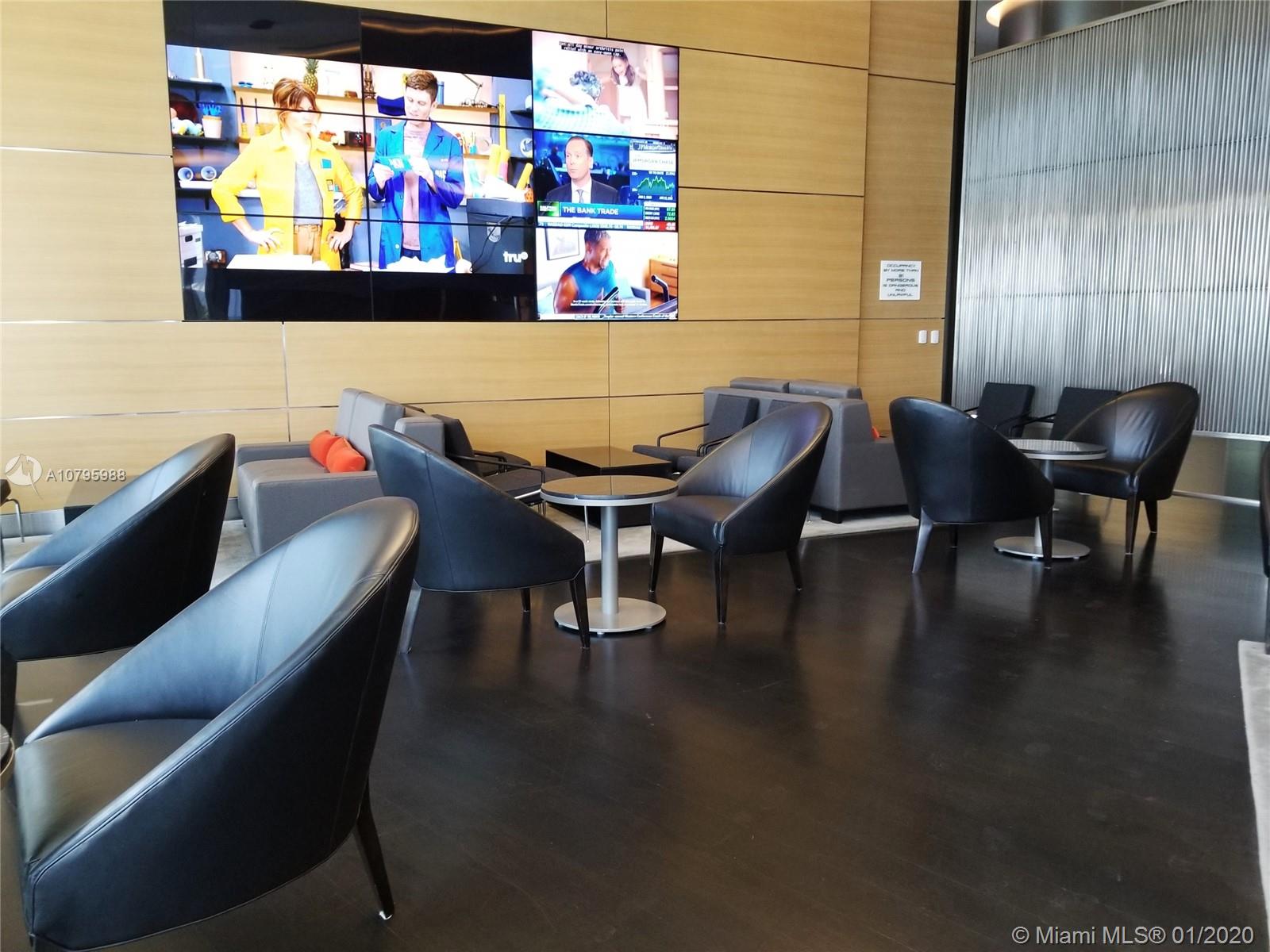 18555 COLLINS AVENUE COND - Residential