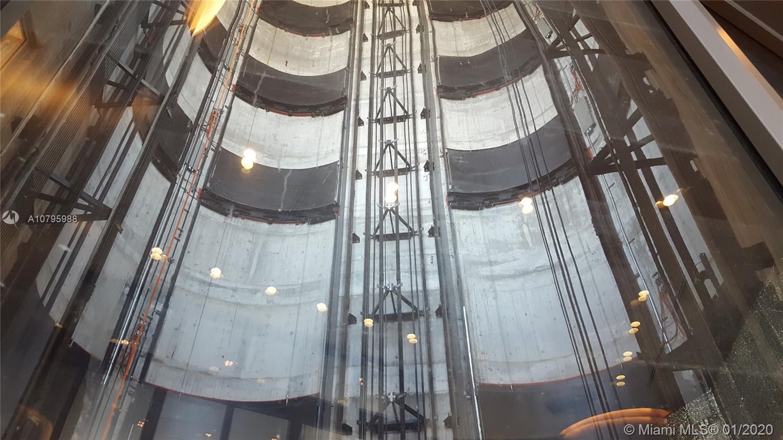 18555 COLLINS AVENUE COND - Residential