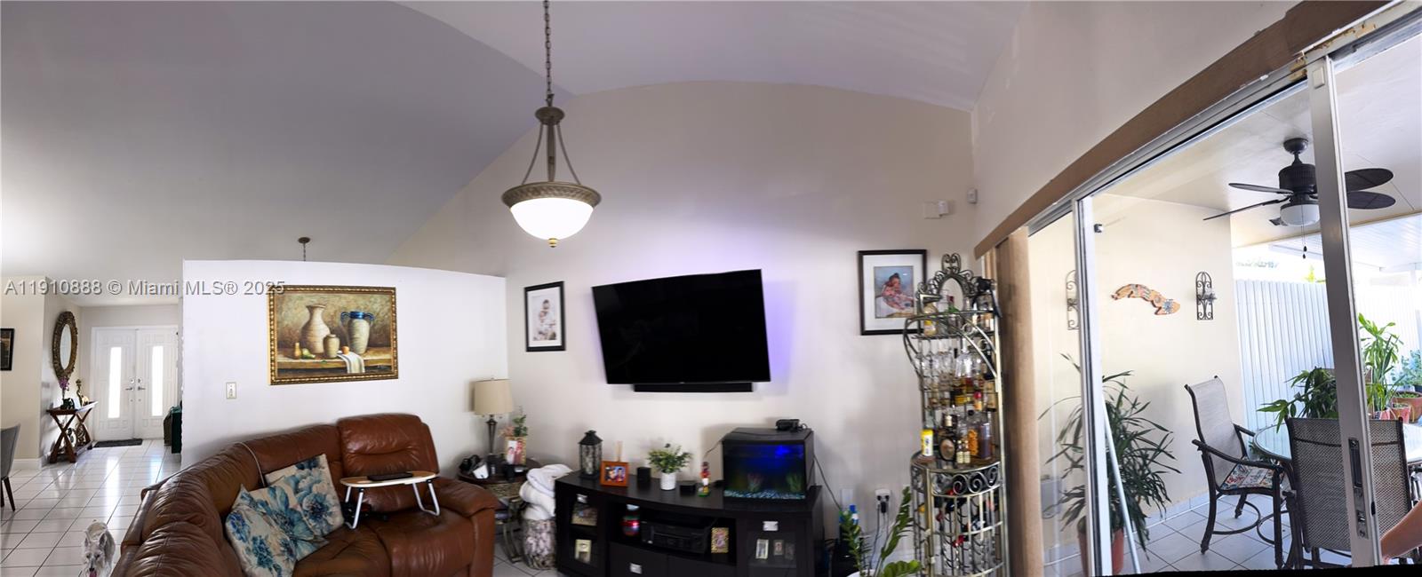 VENEZIA HOMES ESTATES - Residential