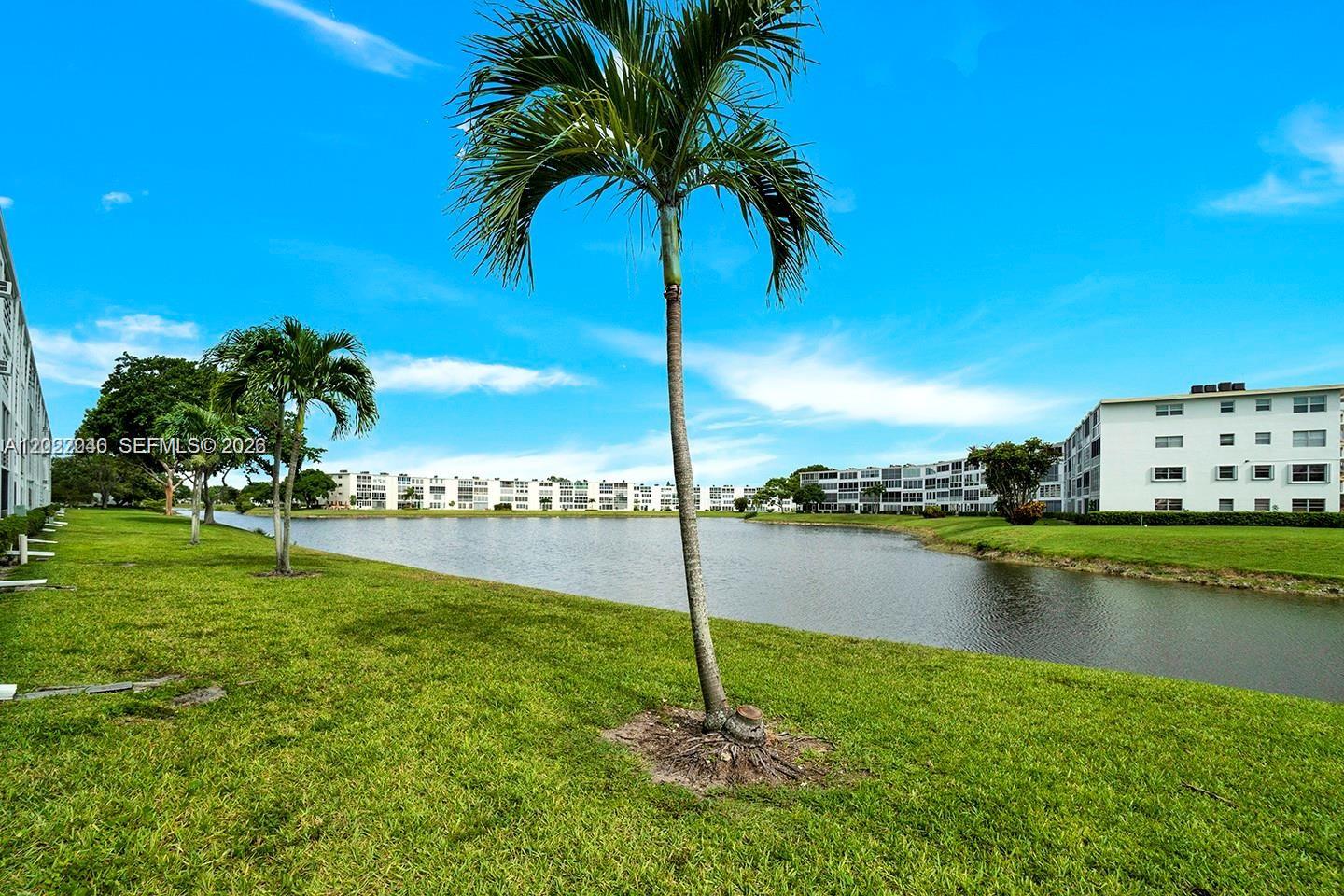 HARWOOD E CONDO - Residential