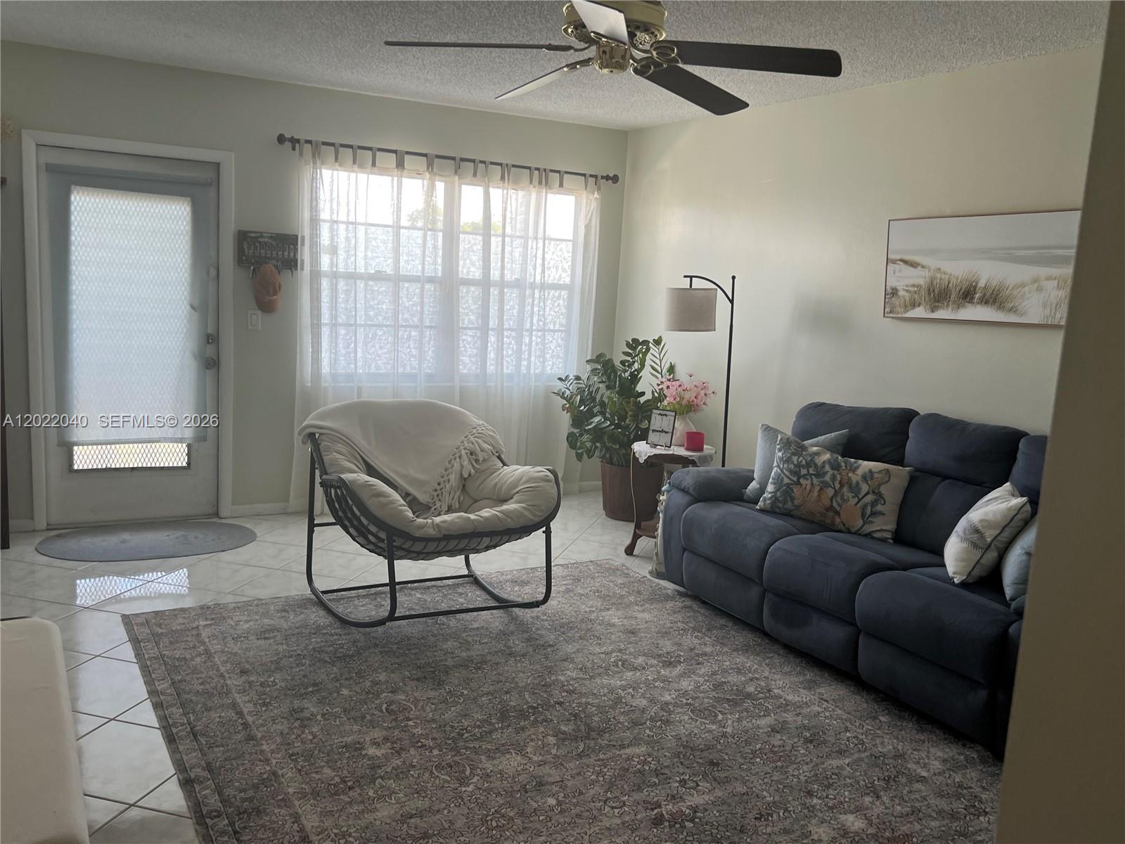 HARWOOD E CONDO - Residential