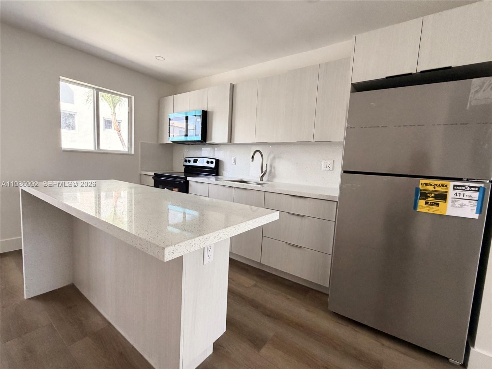 MARCELLUS DEARBORNS - Residential Lease