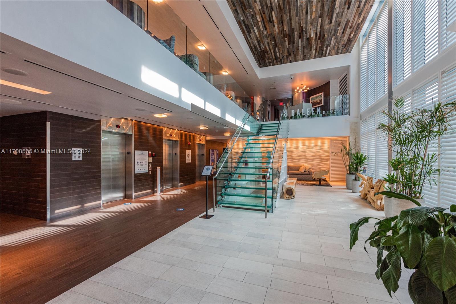 SOLE CONDO - Residential