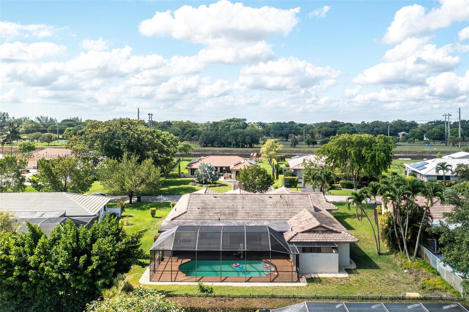 OAK WOOD - Residential