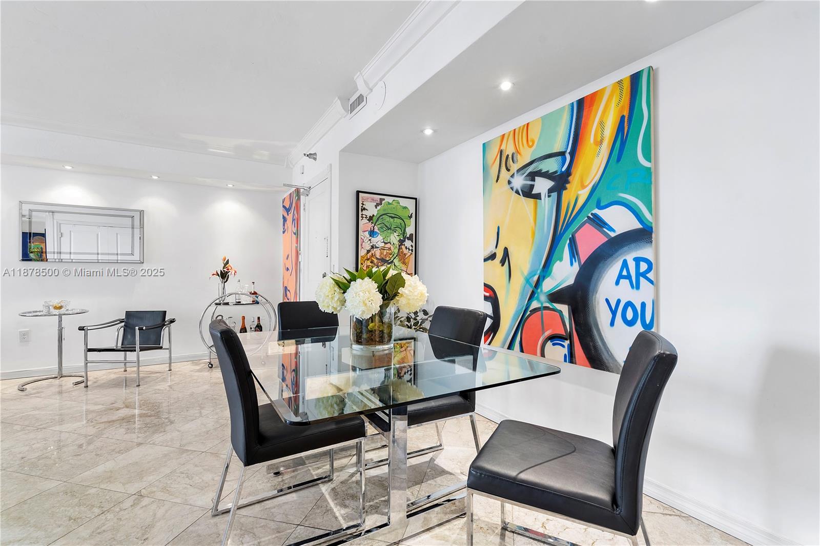 THE PLAZA OF BAL HARBOUR - Residential