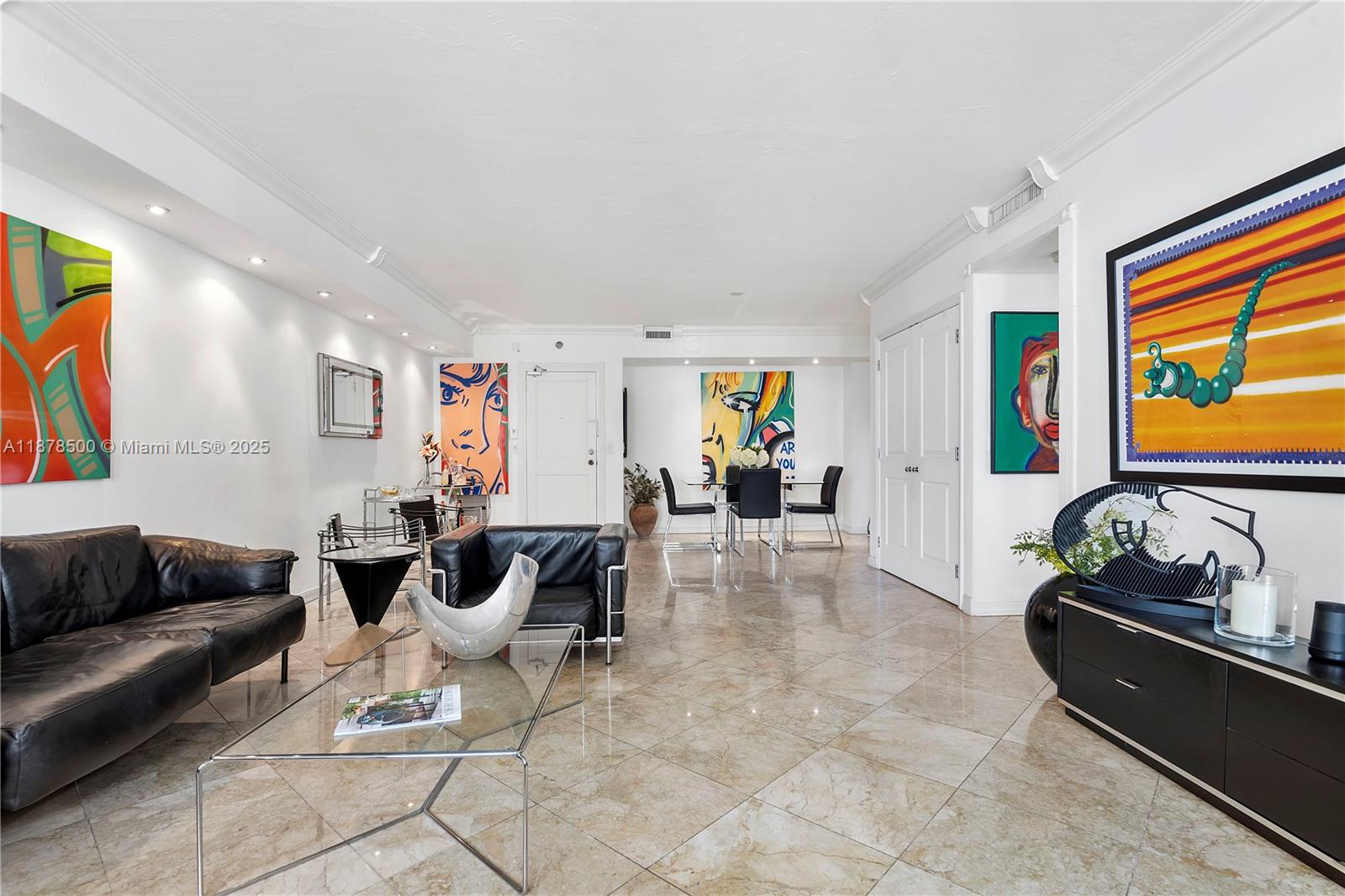 10185 Collins Ave 1210