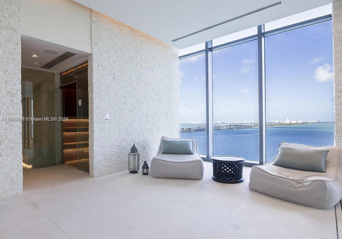 ONE PARAISO CONDO - Residential