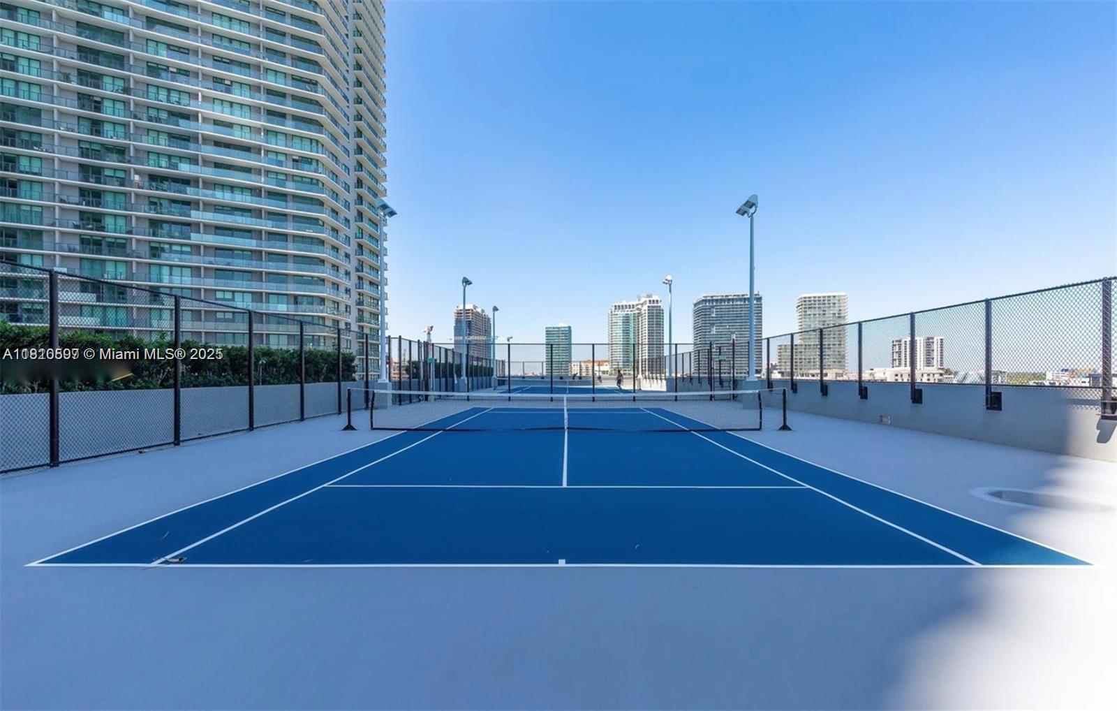 ONE PARAISO CONDO - Residential