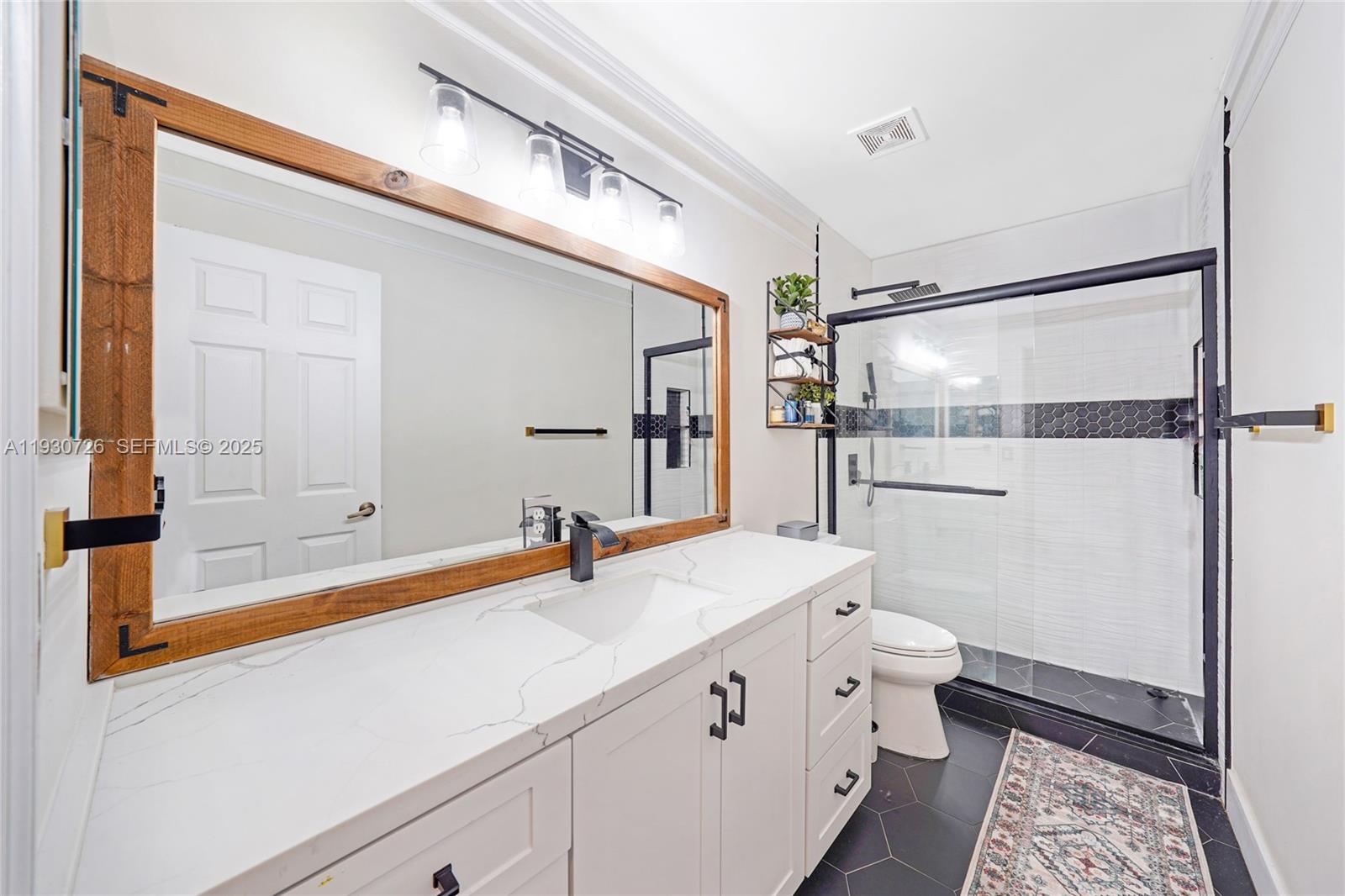 TOWNGATE - Residential