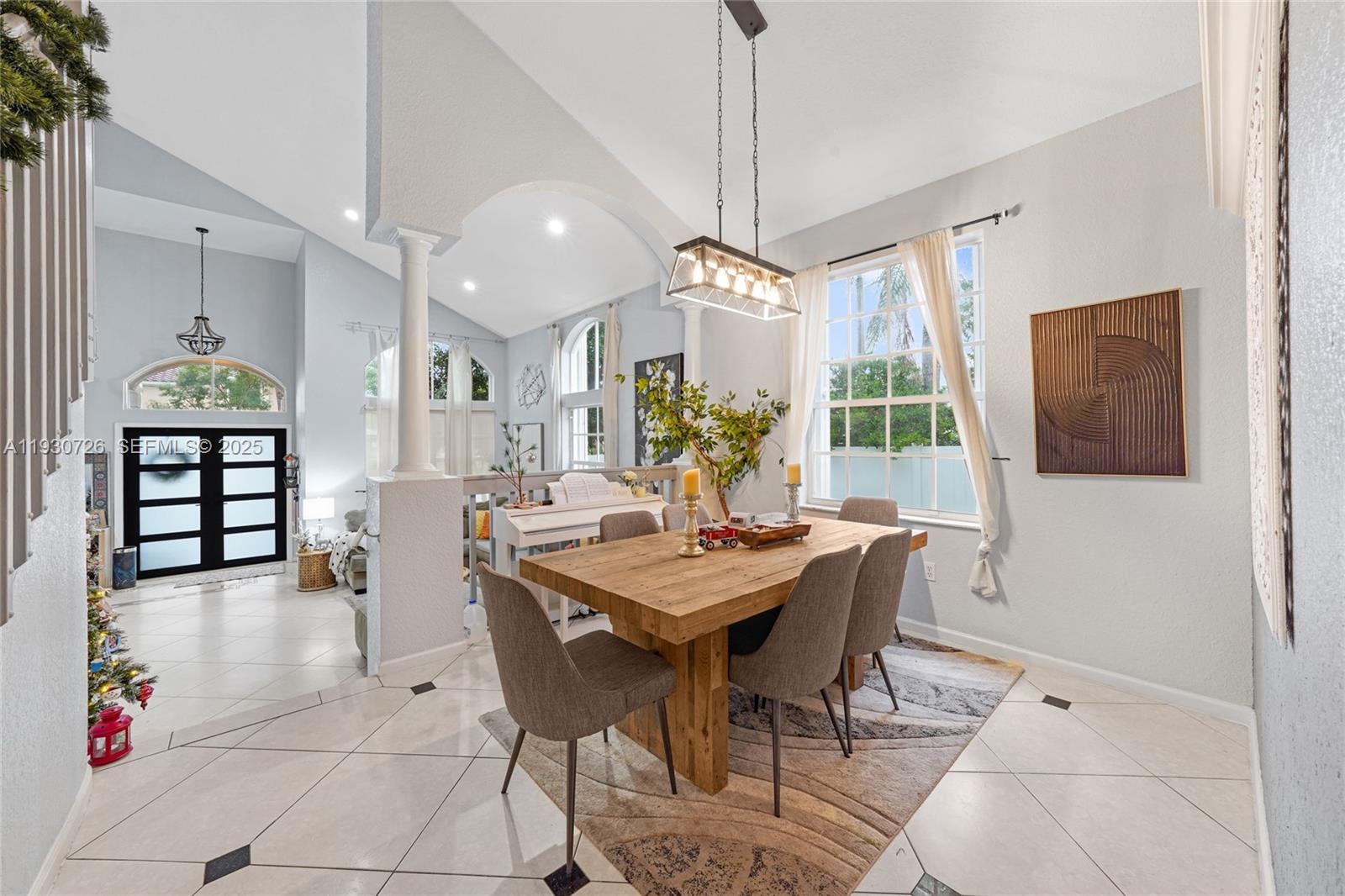 TOWNGATE - Residential