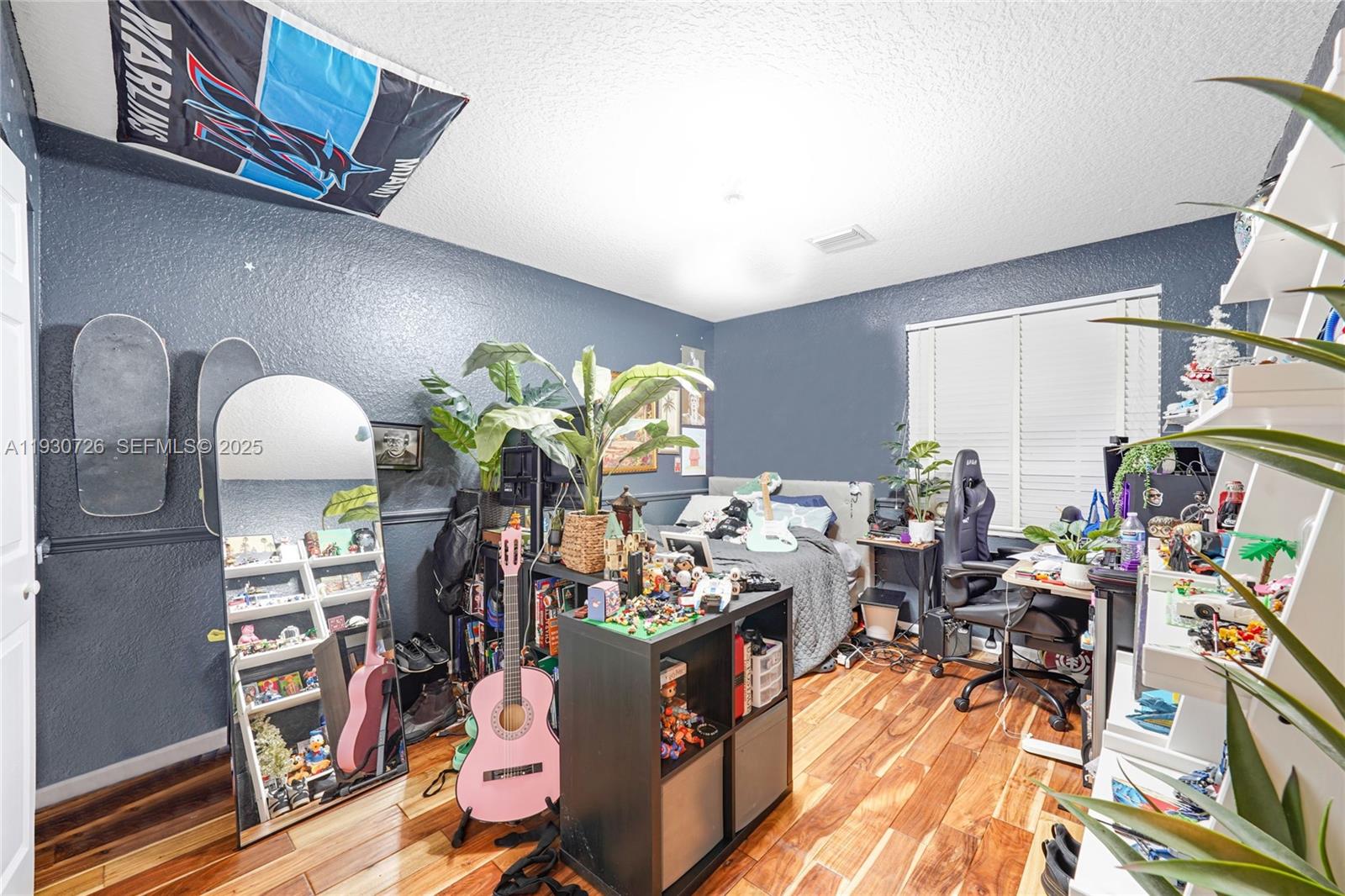 TOWNGATE - Residential