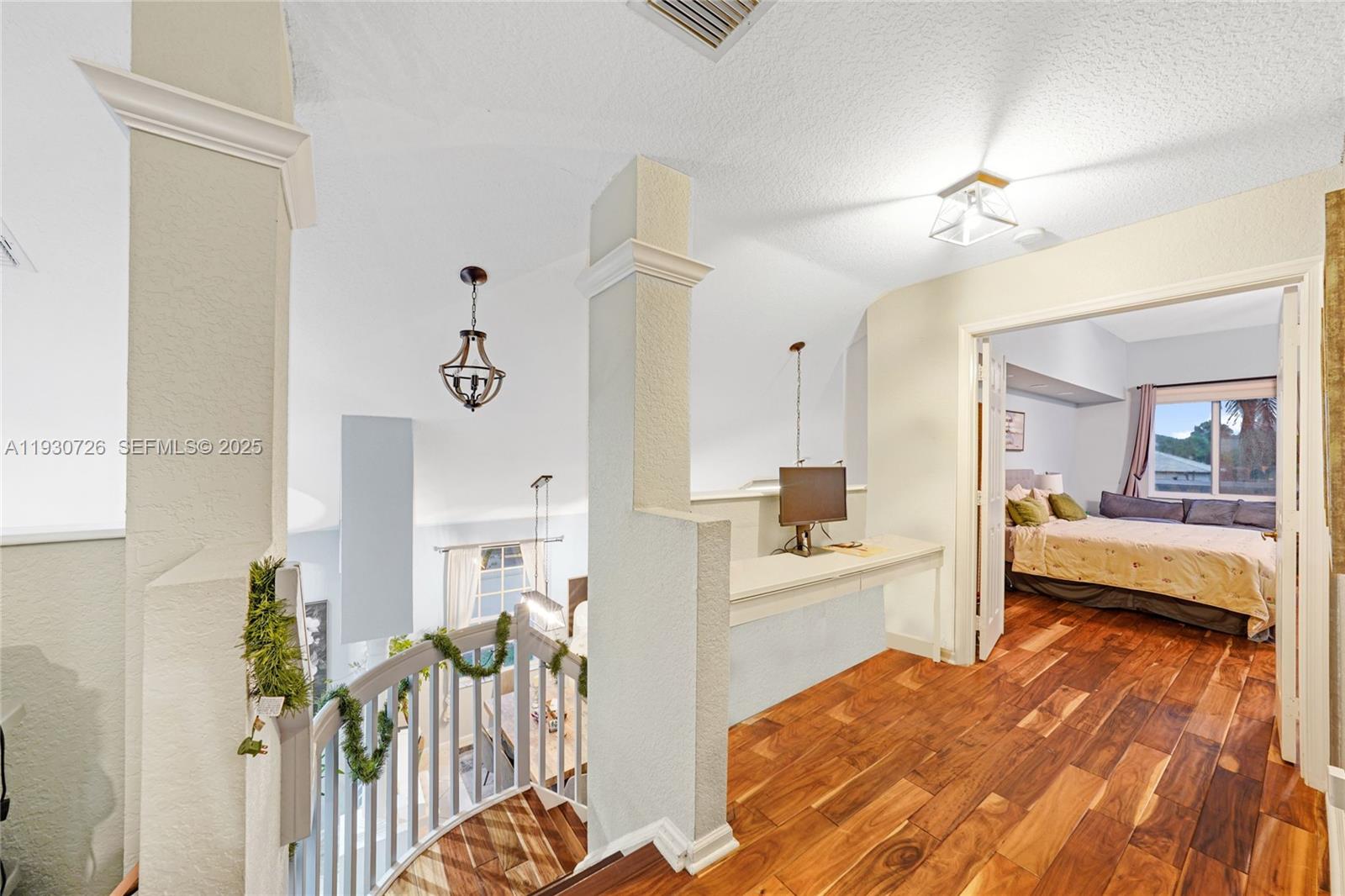 TOWNGATE - Residential